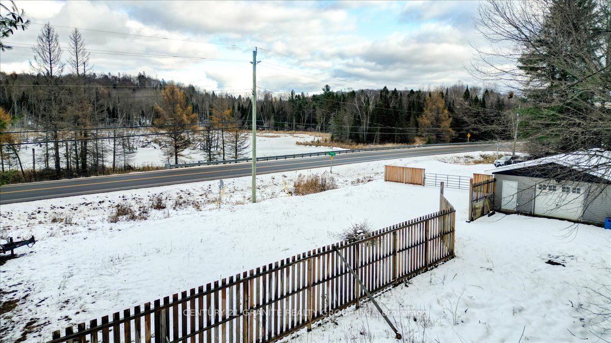 1725 Loop Road Property Photo 14
