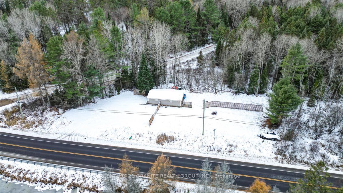 1725 Loop Road Property Photo 16