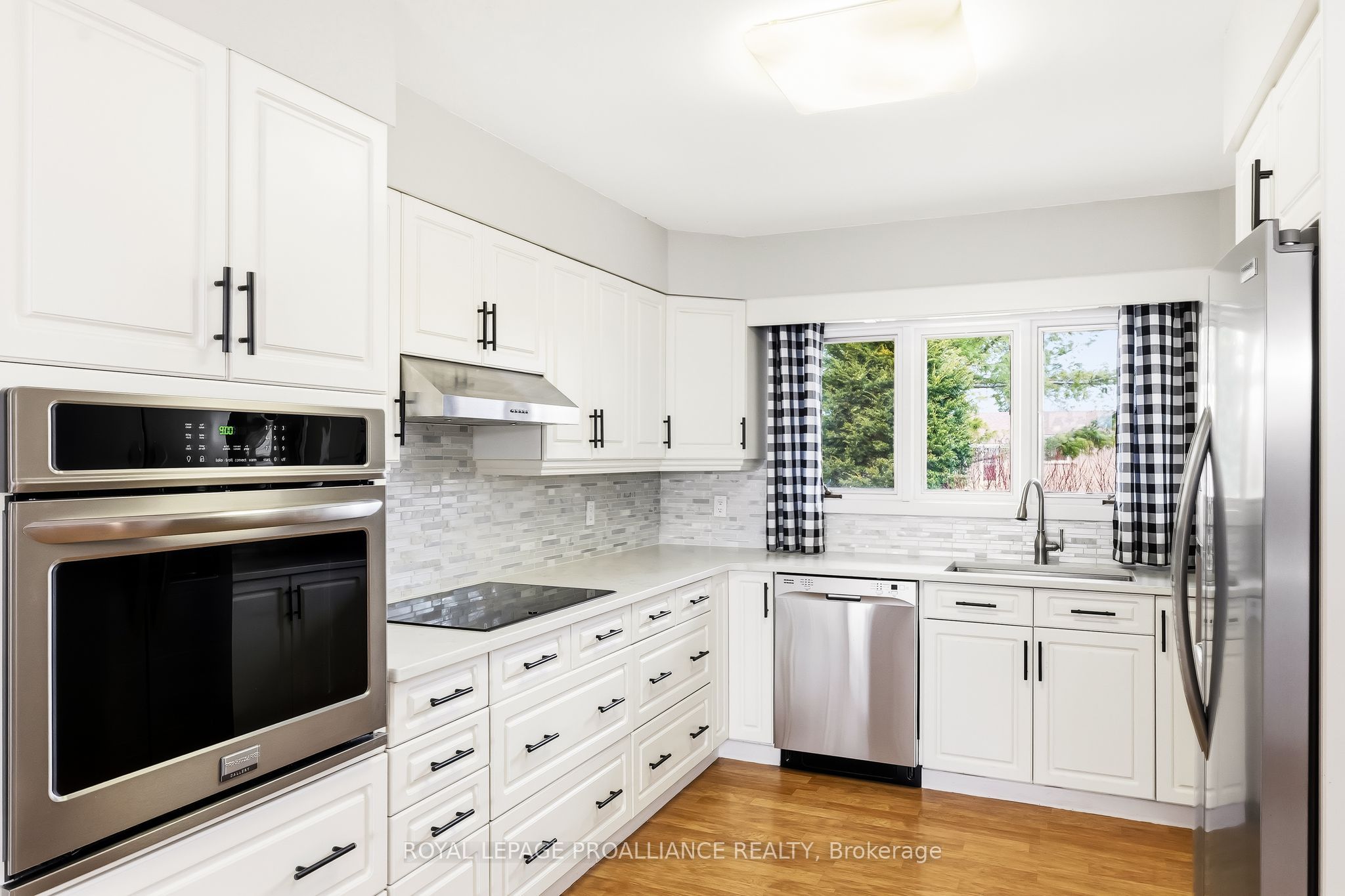 9 Dorthy Drive Property Photo 17