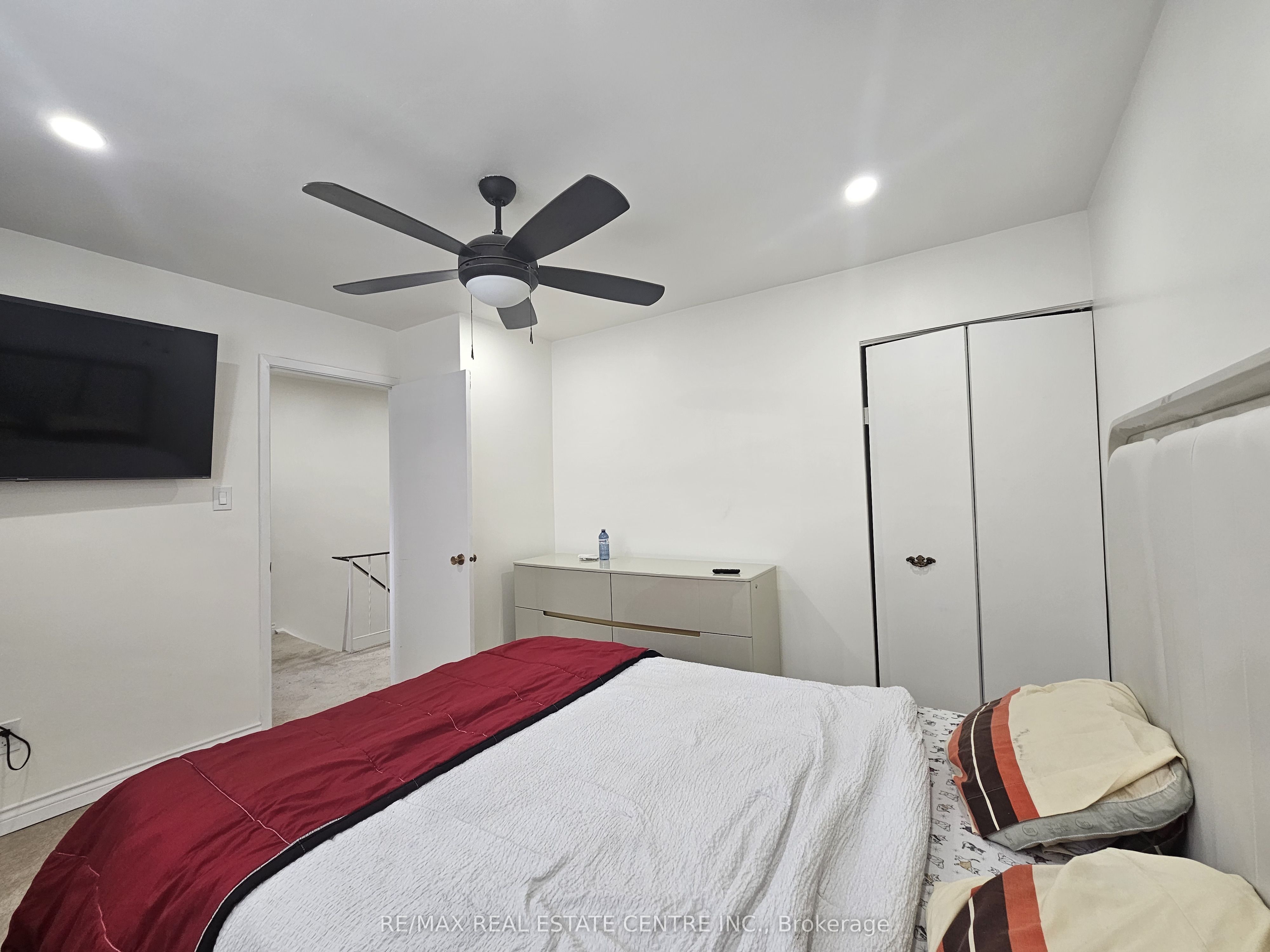 161 Berkindale Drive 6 Property Photo 15
