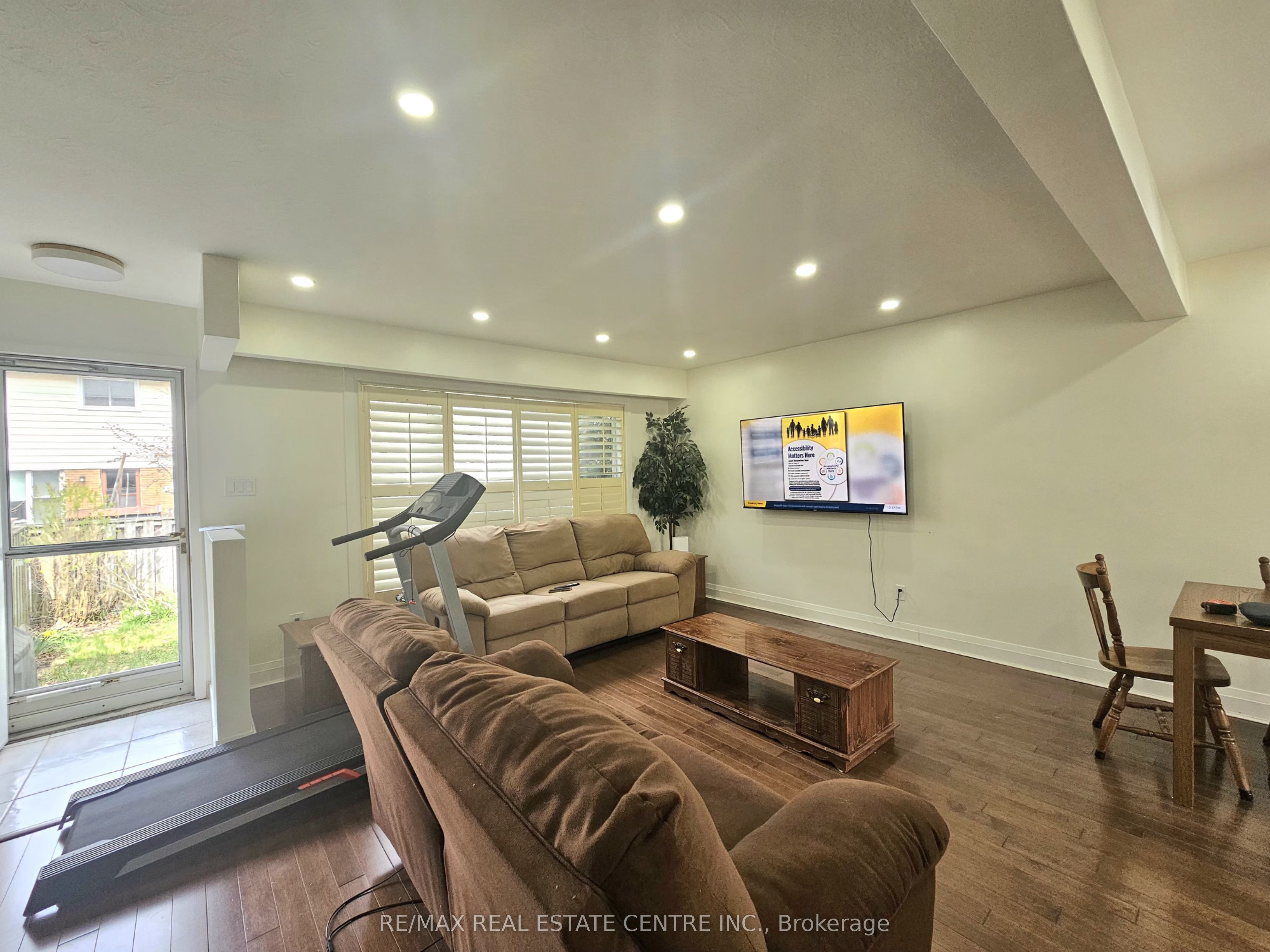 161 Berkindale Drive 6 Property Photo 19