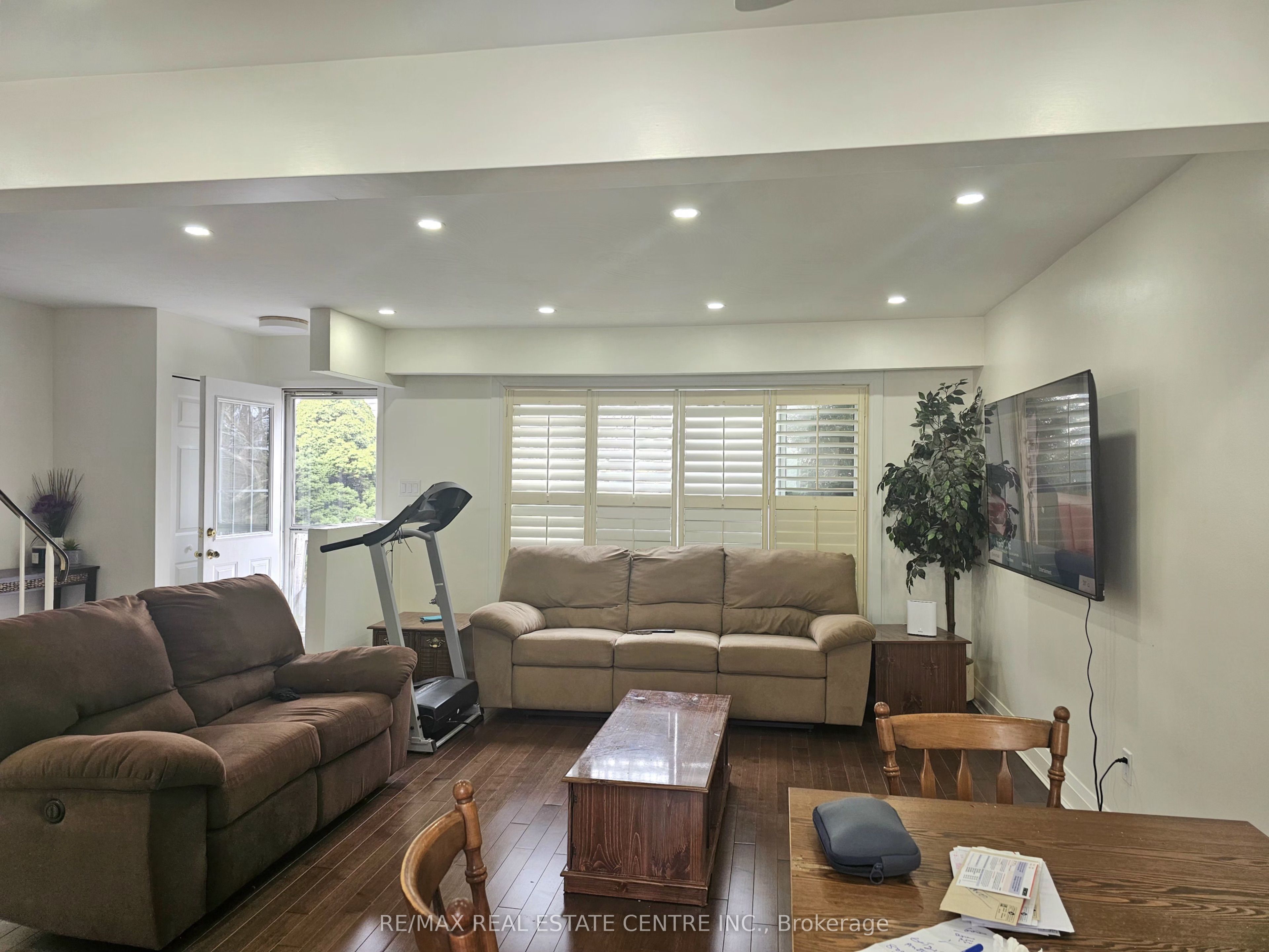 161 Berkindale Drive 6 Property Photo 20