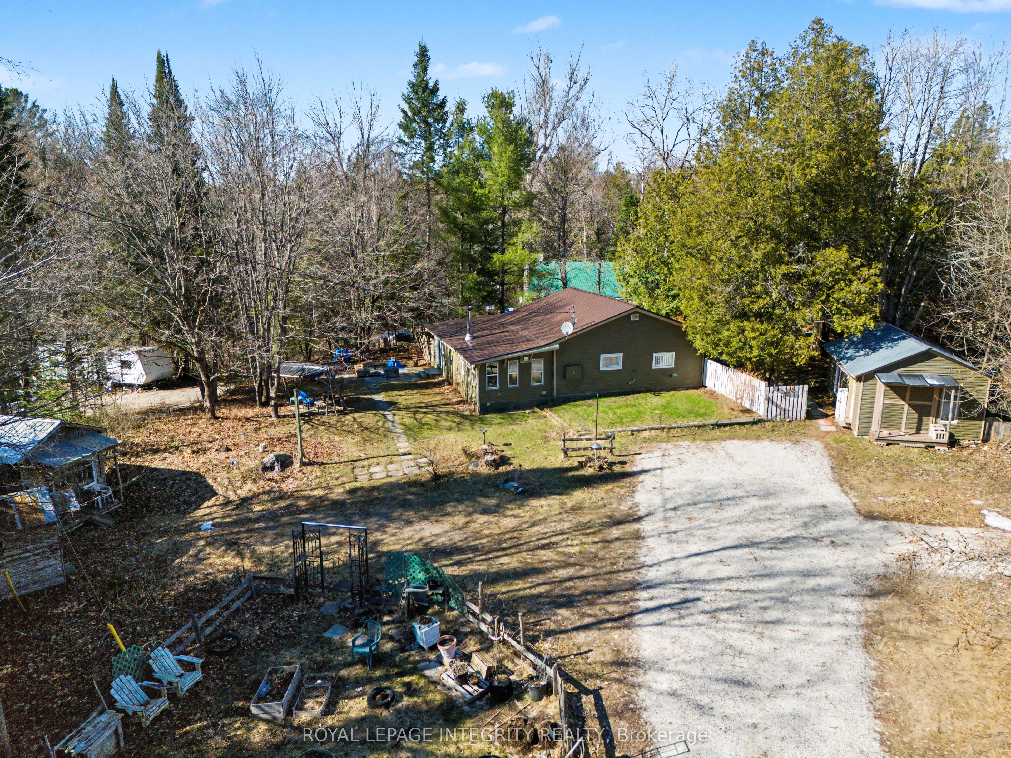 176 Clyde Lane Property Photo 1