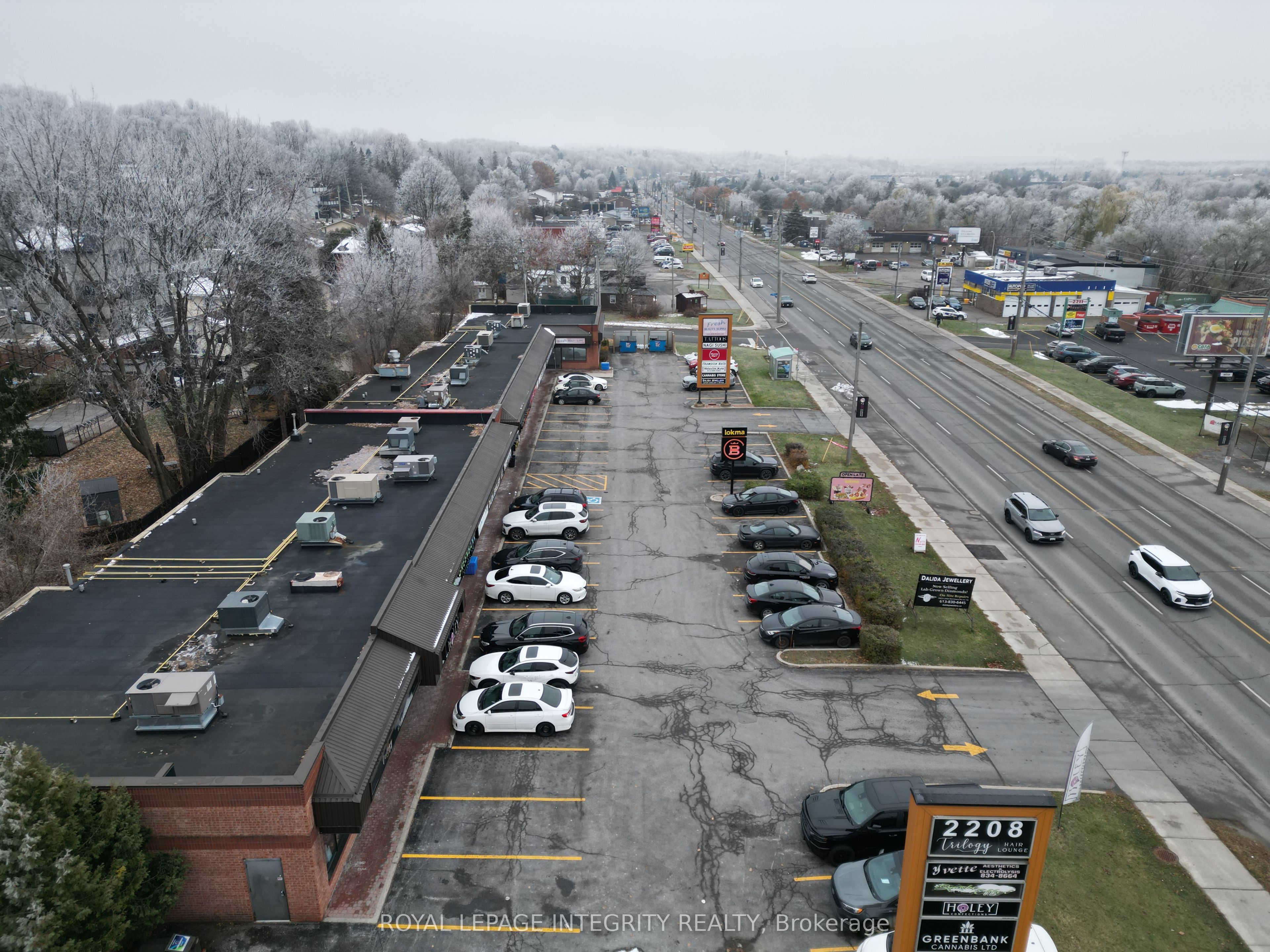 2208 St. Joseph Boulevard Property Photo 17
