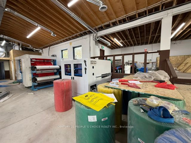 500 Elizabeth Street Property Photo 2