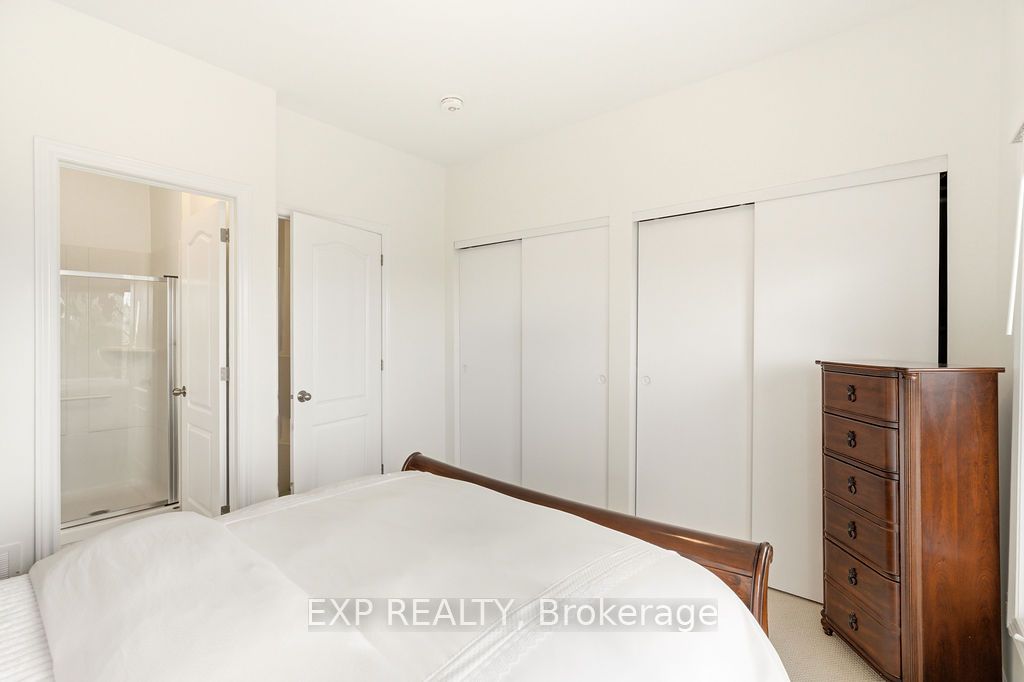 2621 Longfields Drive 32 Property Photo 24