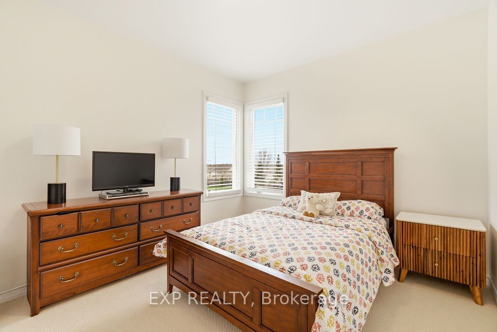 2621 Longfields Drive 32 Property Photo 27