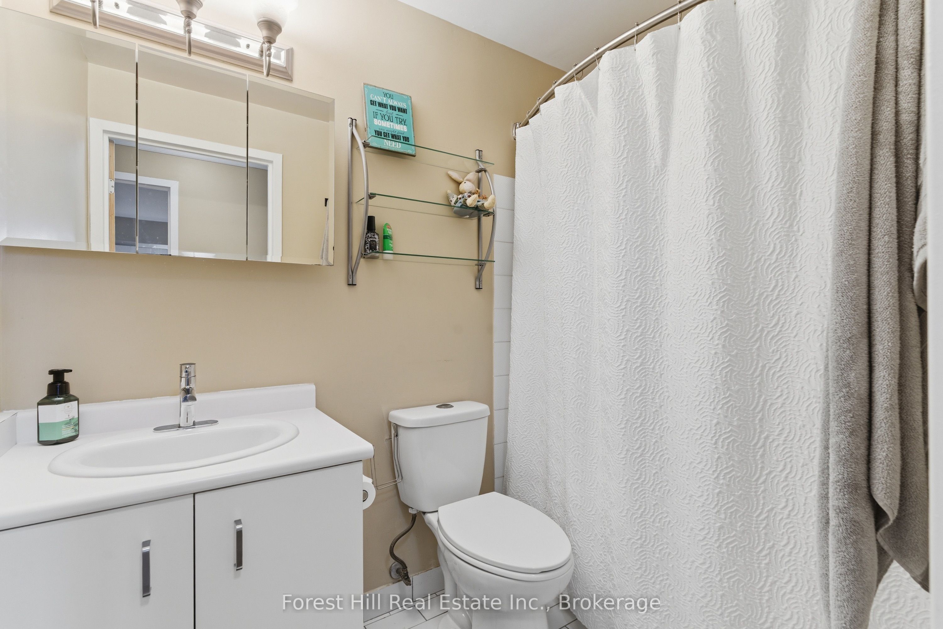 55 Blue Springs Drive 402 Property Photo 15