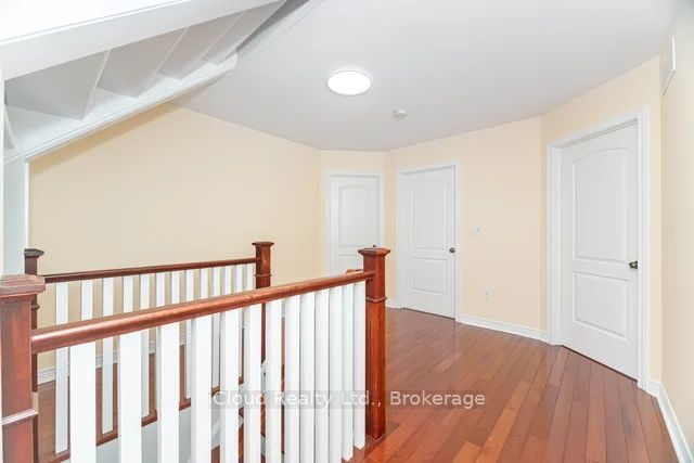 346195 15th Side Road Property Photo 23
