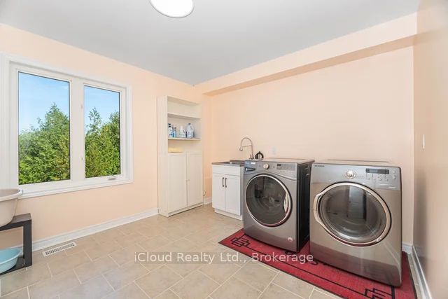 346195 15th Side Road Property Photo 35