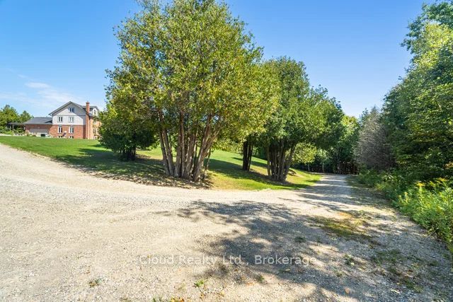 346195 15th Side Road Property Photo 43