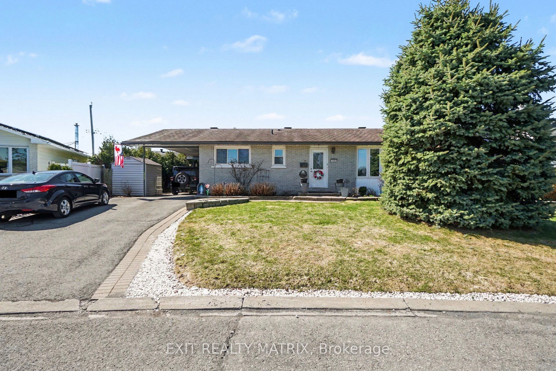 1402 Jamison Avenue Property Photo 1