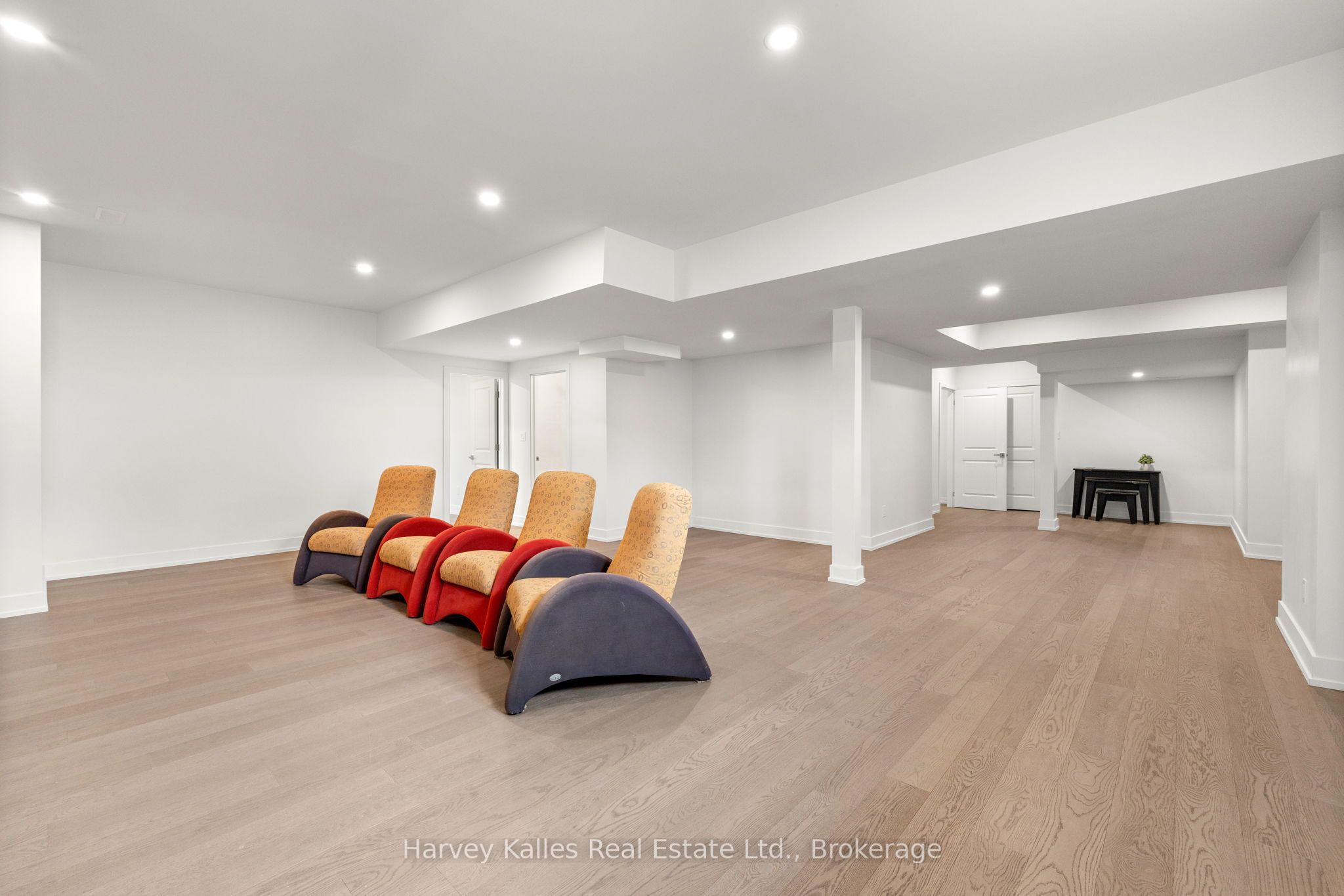 157 Springside Crescent Property Photo 44