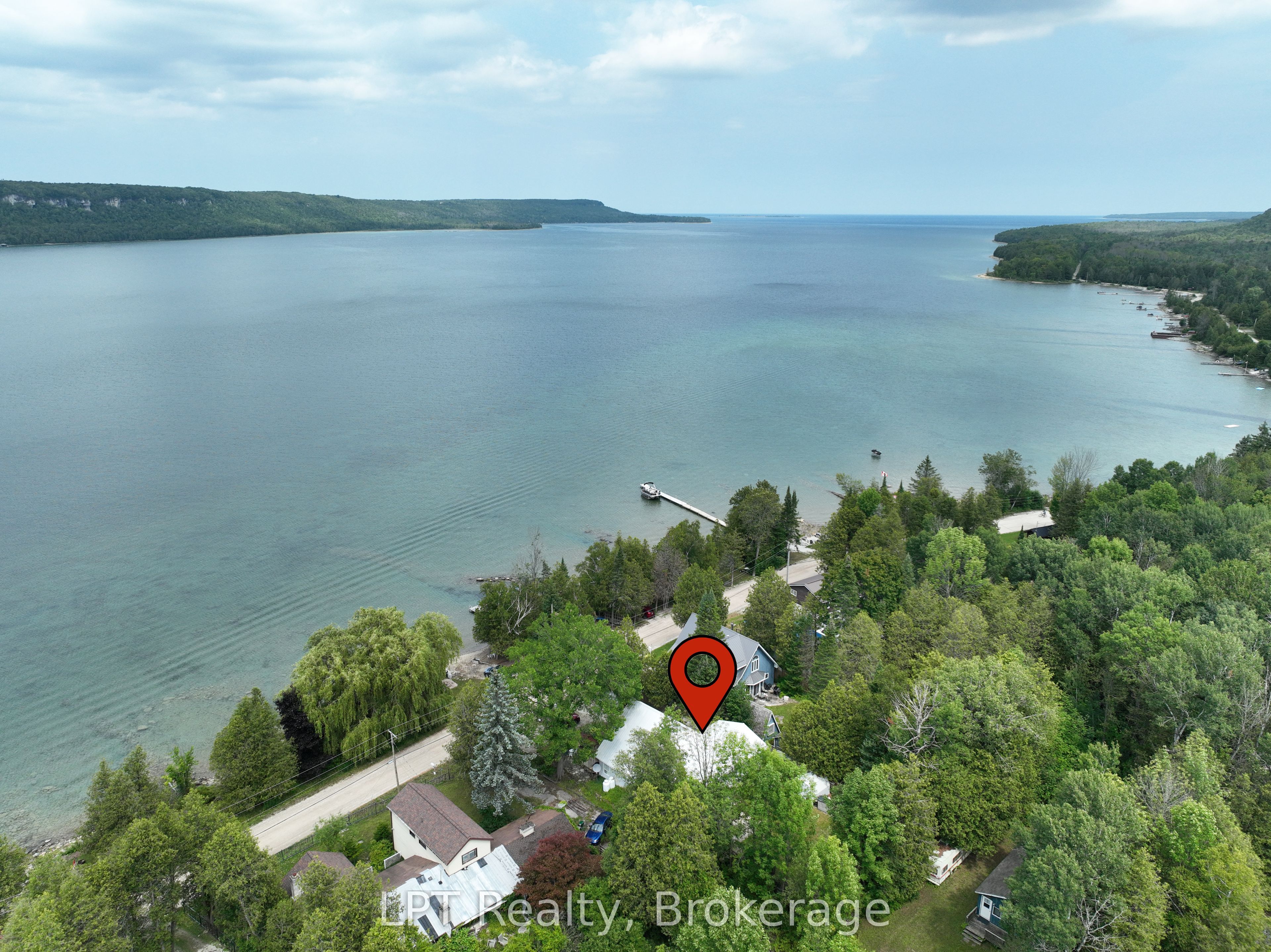 98 Hope Bay Road Property Photo 2