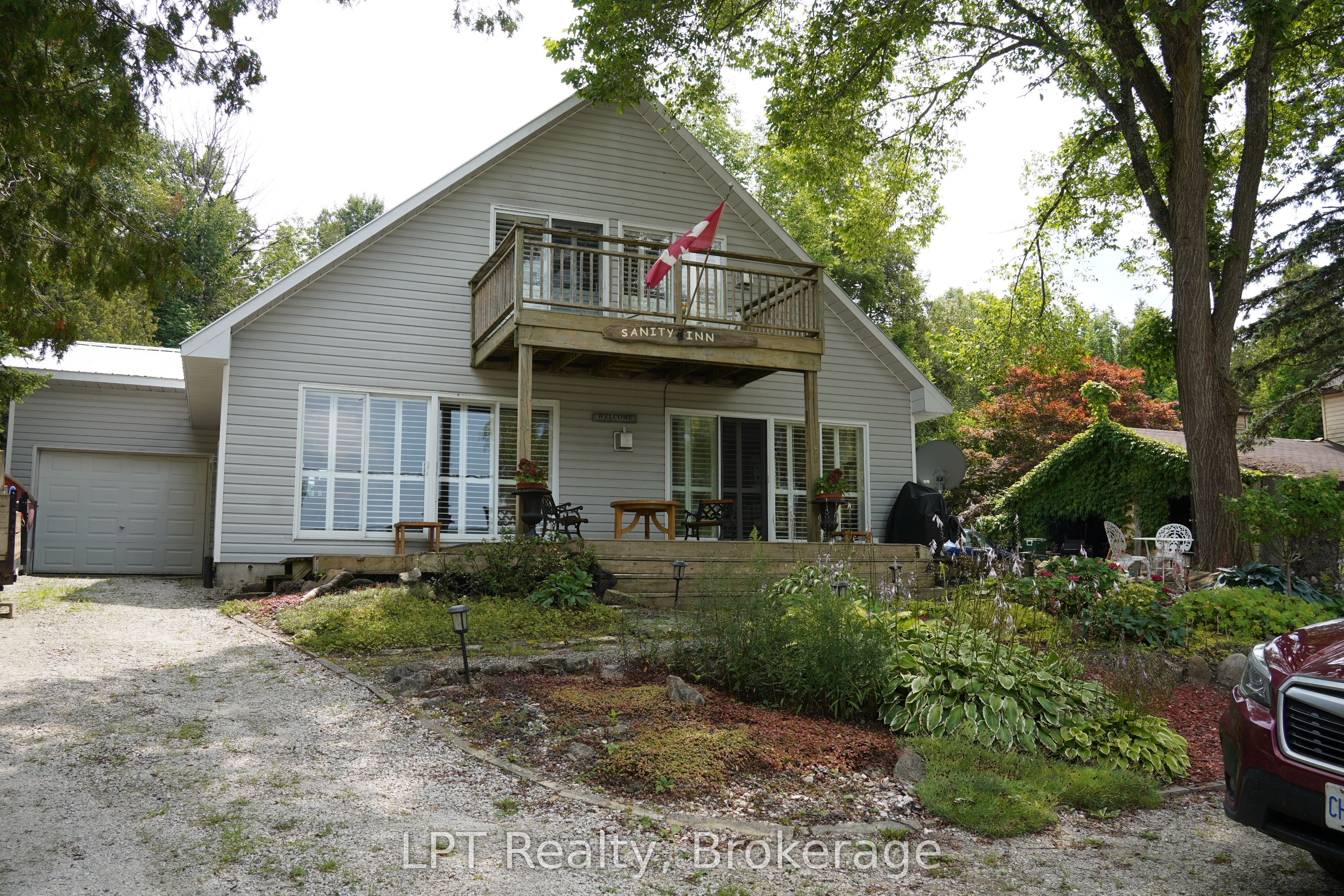98 Hope Bay Road Property Photo 7