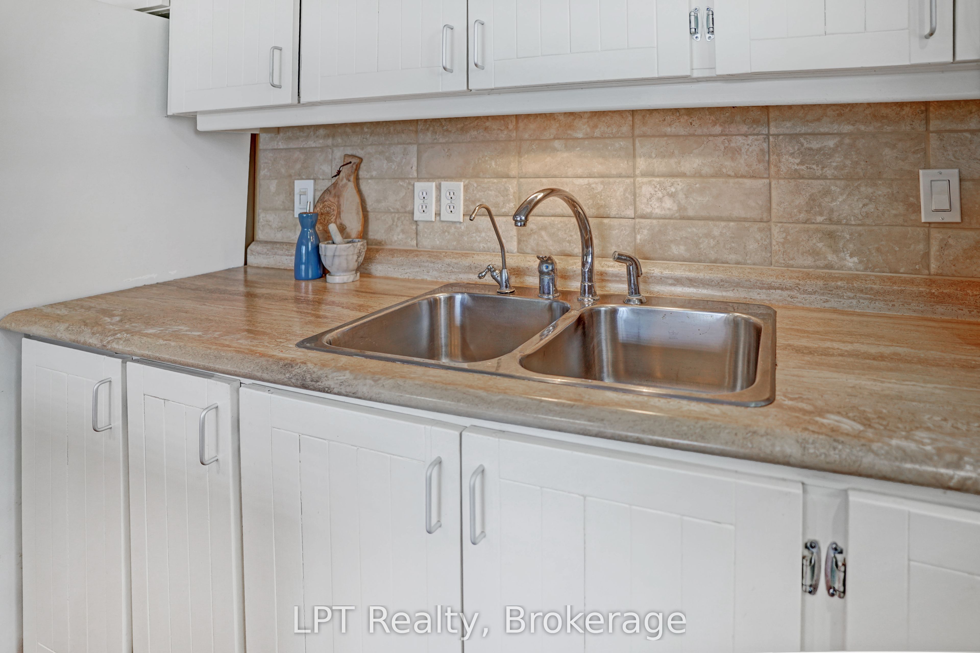 98 Hope Bay Road Property Photo 21