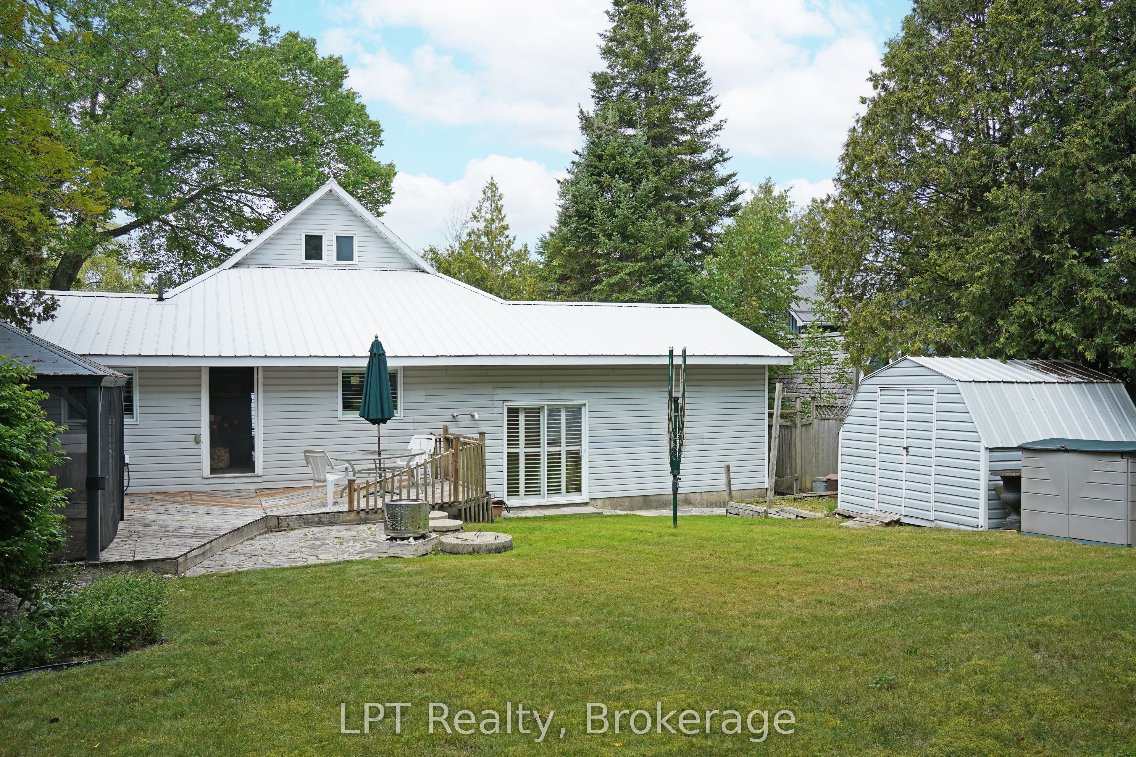 98 Hope Bay Road Property Photo 43