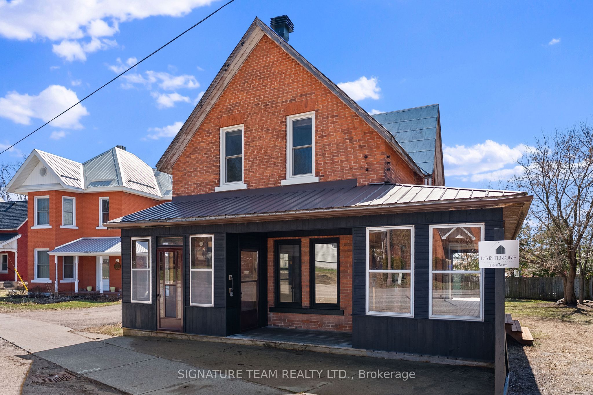 23 Main Street Property Photo 1