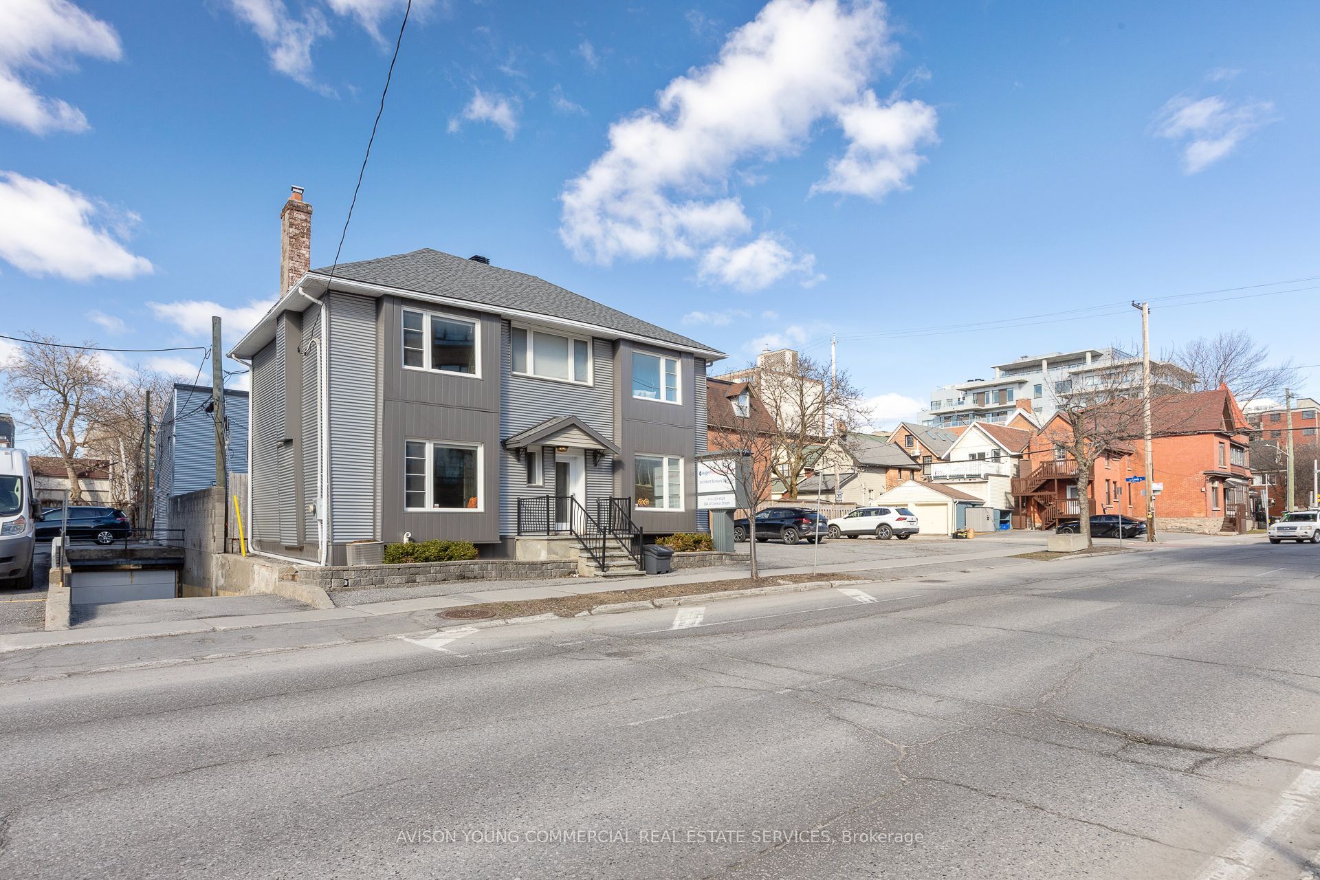 304 O'connor Street Property Photo 2