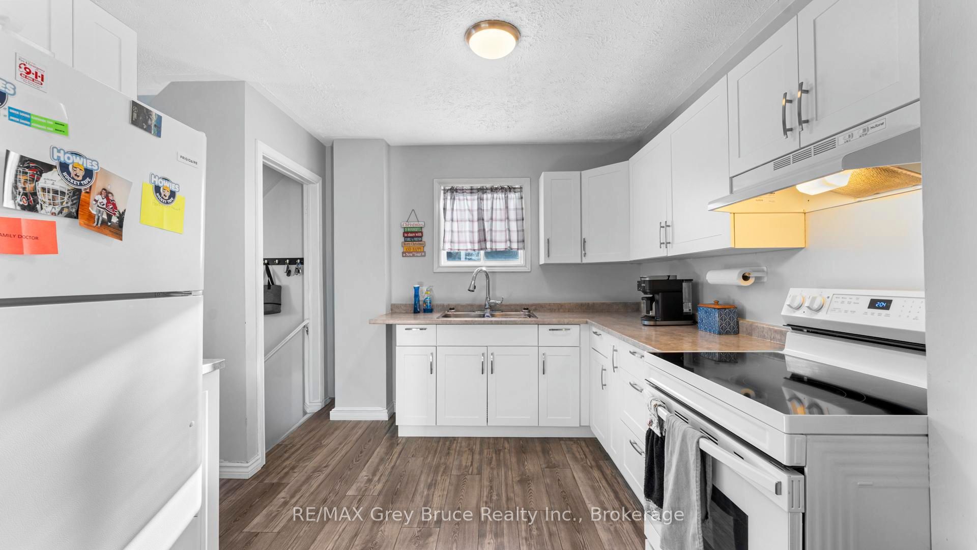 1666 3rd Avenue W Property Photo 13