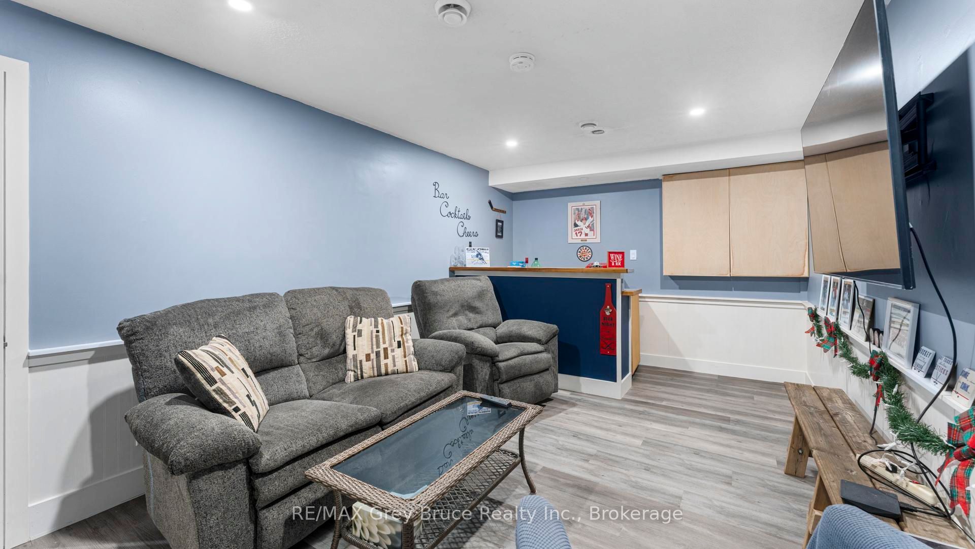 1666 3rd Avenue W Property Photo 23