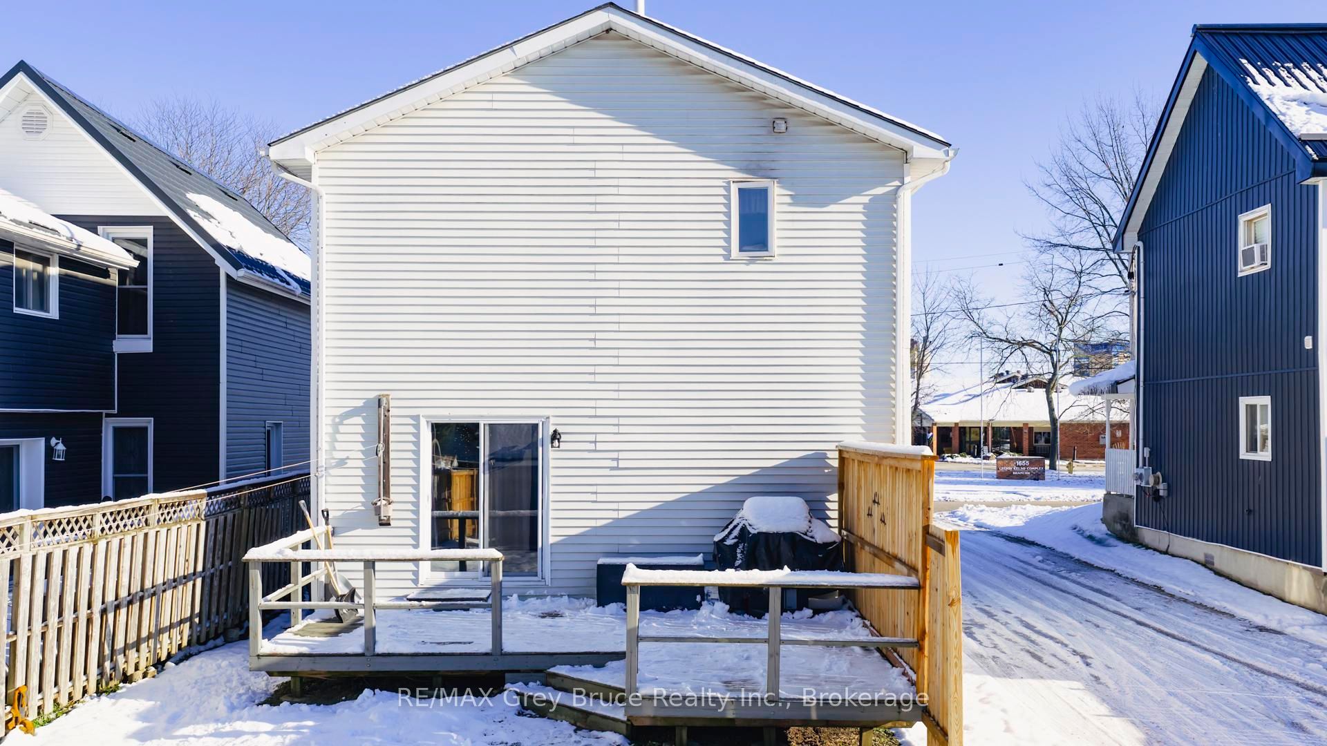 1666 3rd Avenue W Property Photo 35