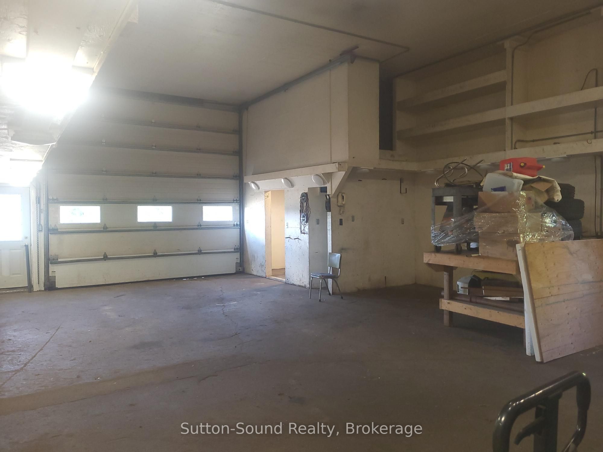 402432 Grey Road 4 Property Photo 14