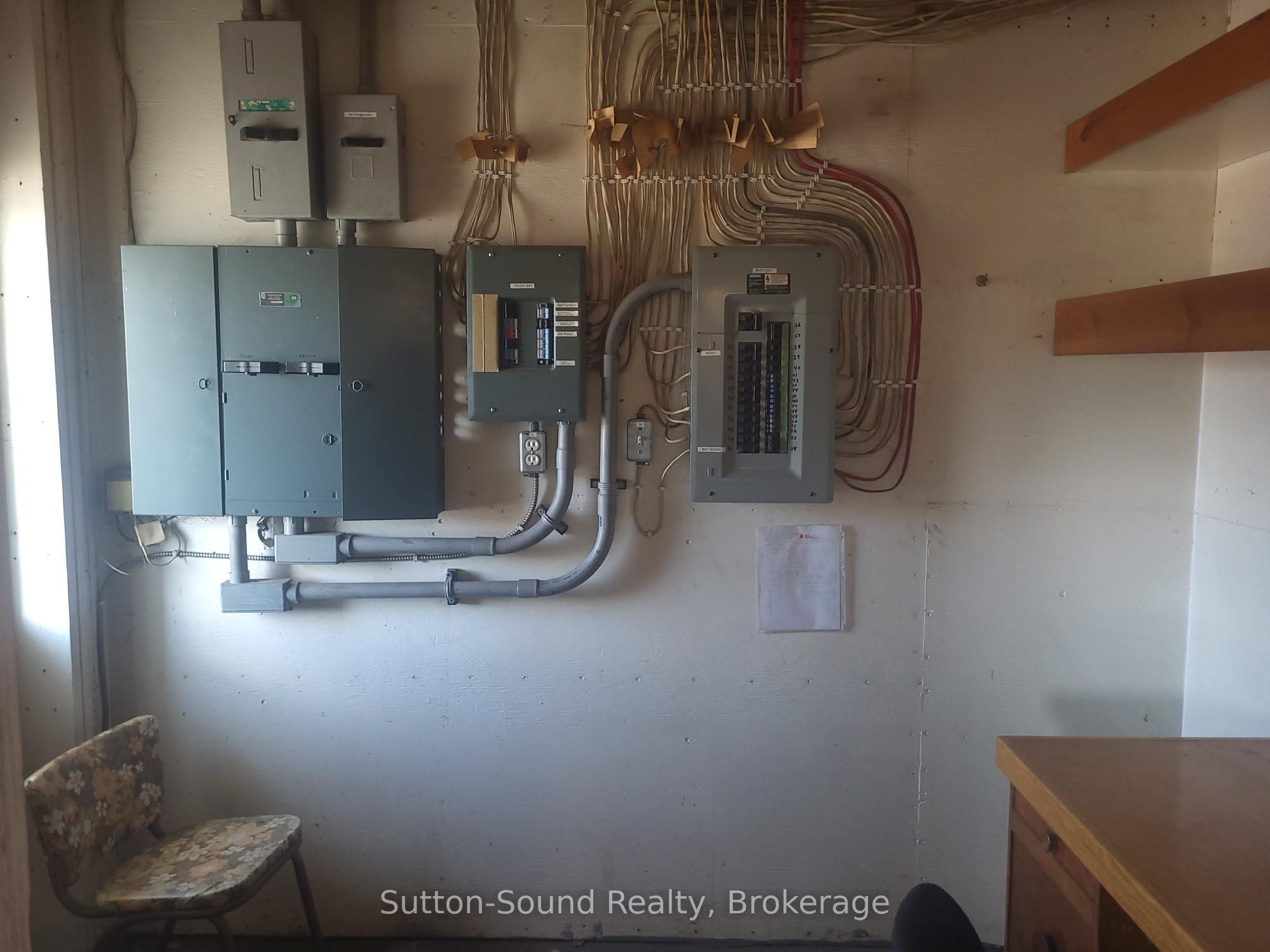 402432 Grey Road 4 Property Photo 21