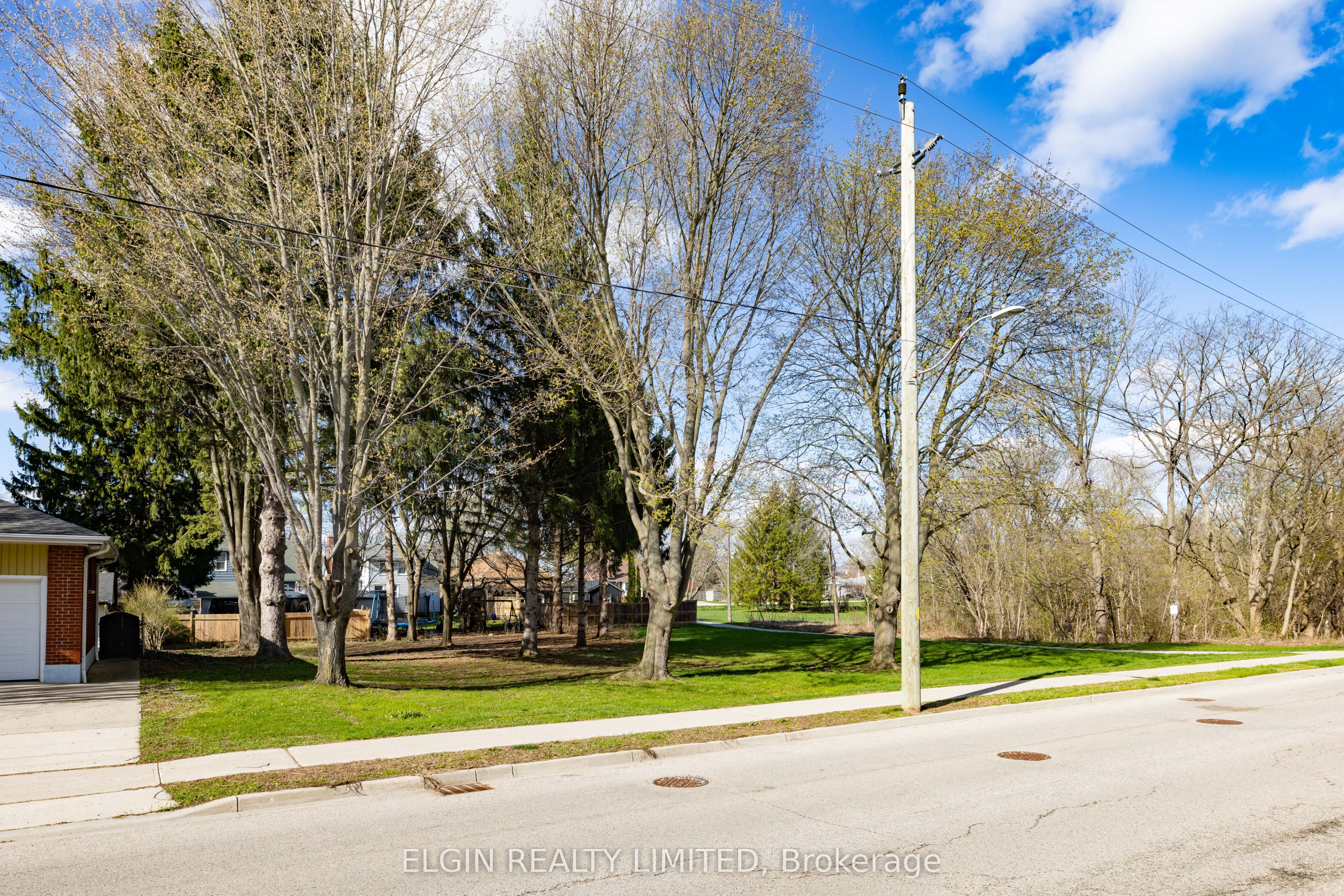 94 Chestnut Street Property Photo 9