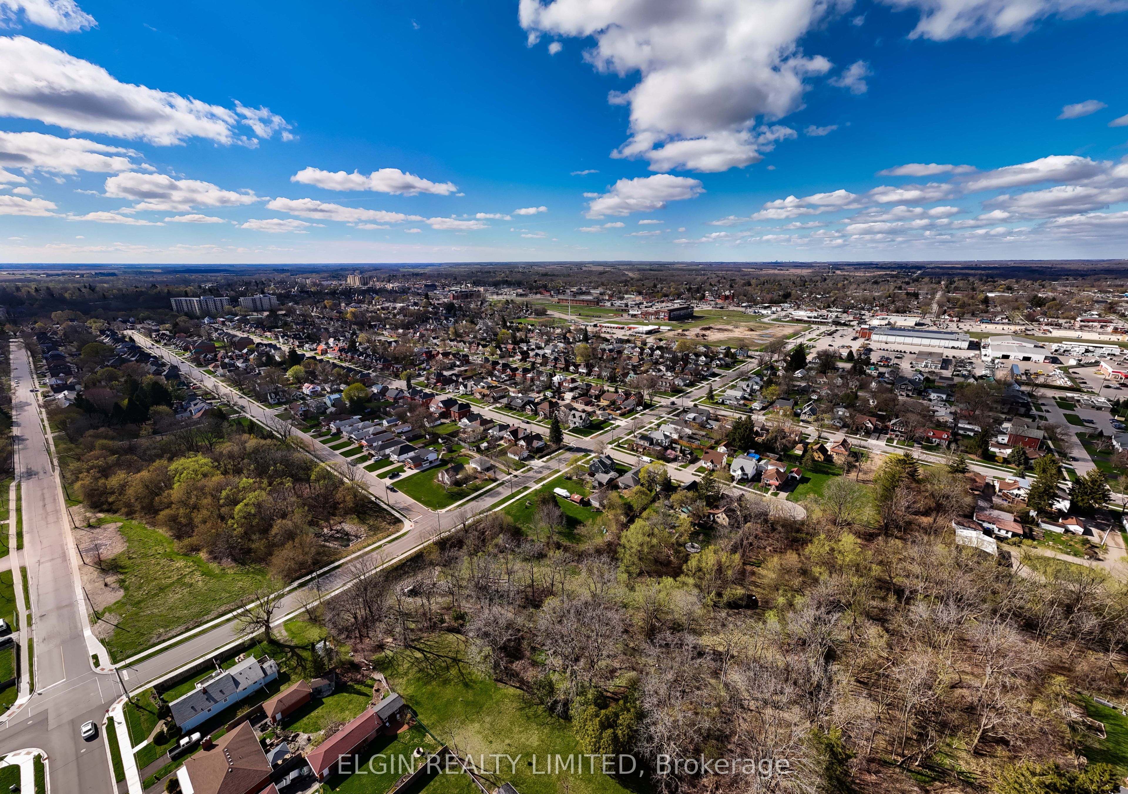 36 Third Avenue Property Photo 12