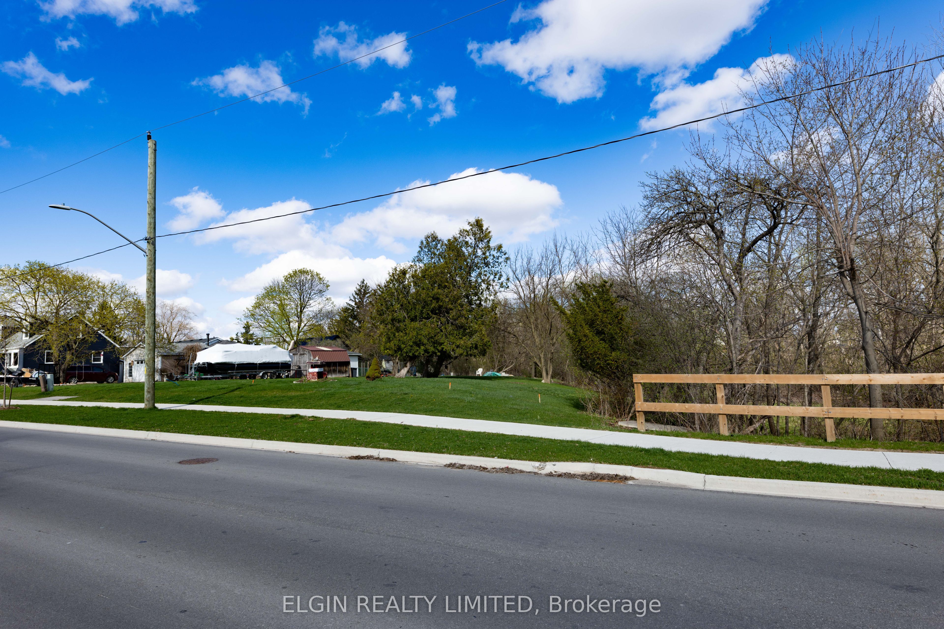 36 Third Avenue Property Photo 13