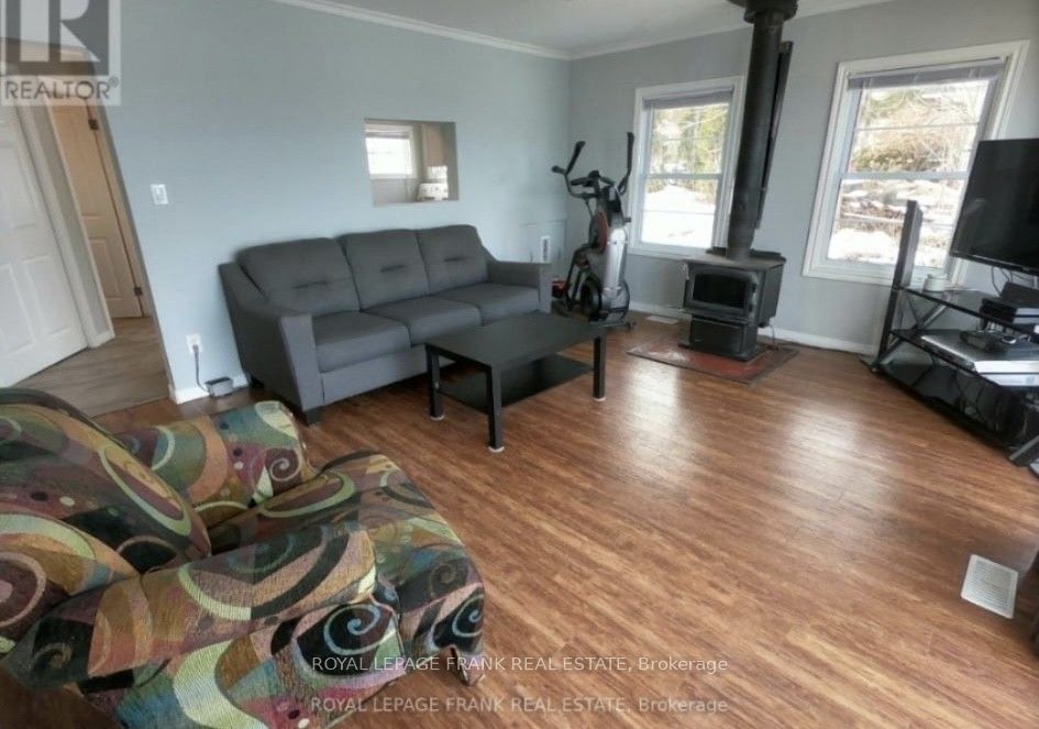 6108 Curtis Point Road 17 Property Photo 5