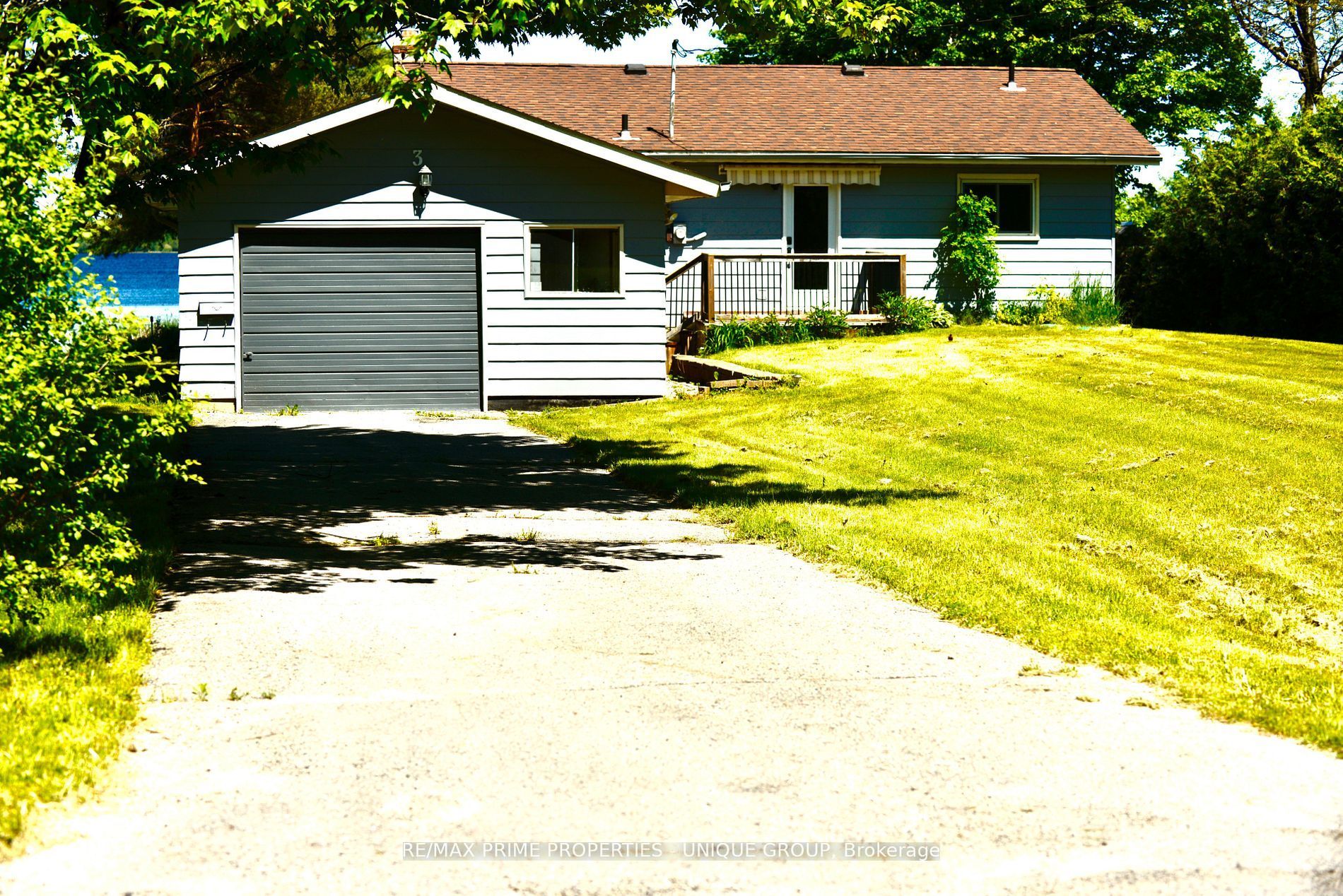 3 Lakeview Crescent Property Photo 1