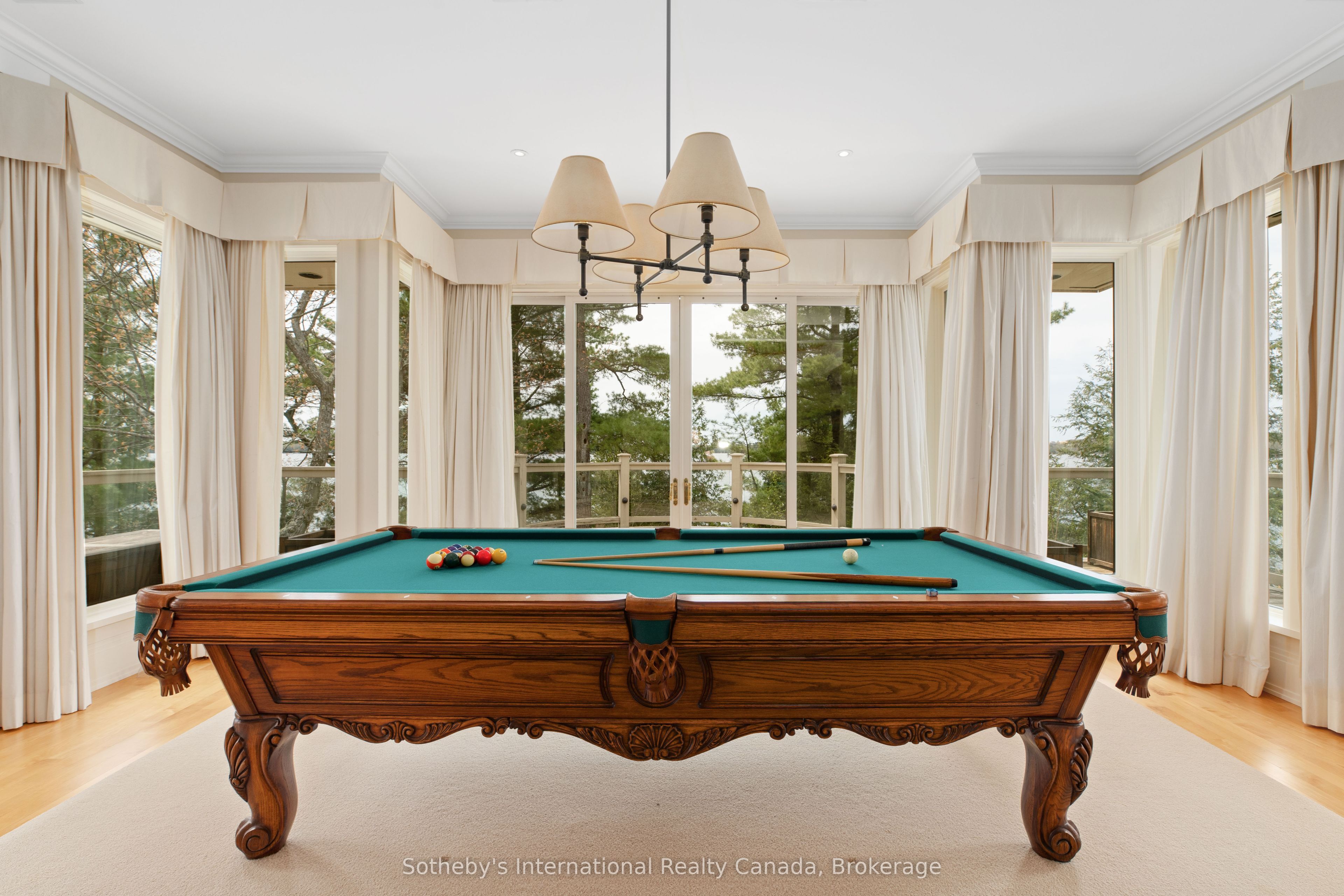1250 Waldmere Road Point Cottage Property Photo 11