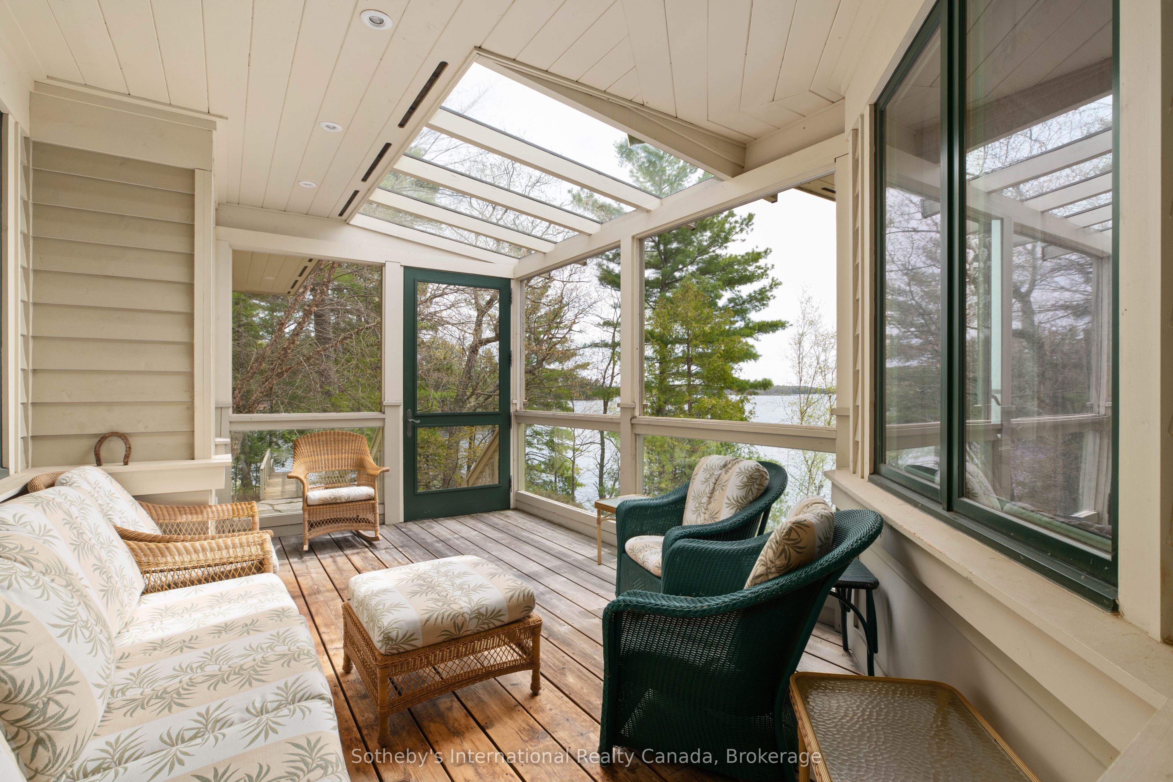1250 Waldmere Road Point Cottage Property Photo 16