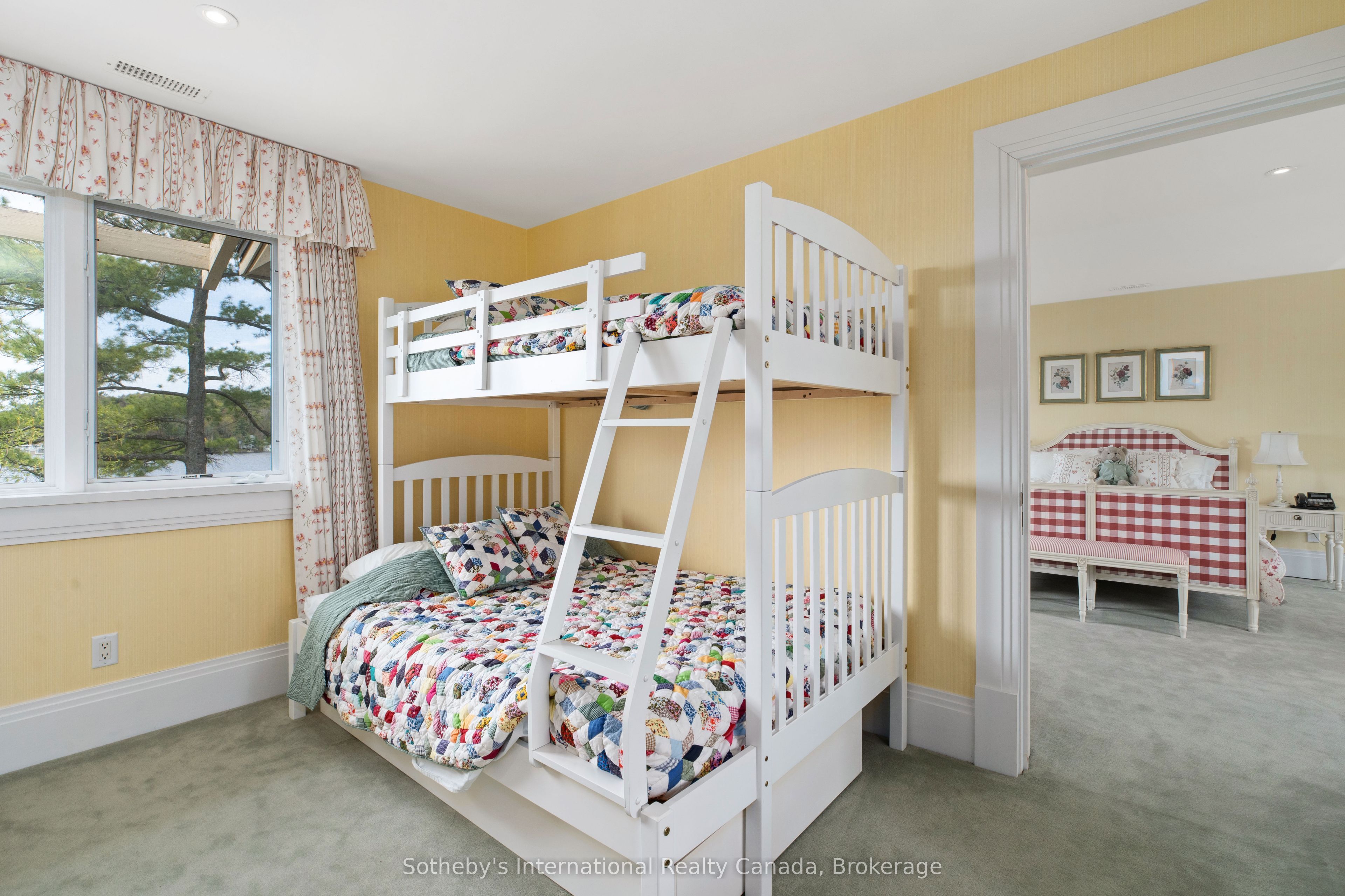 1250 Waldmere Road Point Cottage Property Photo 18