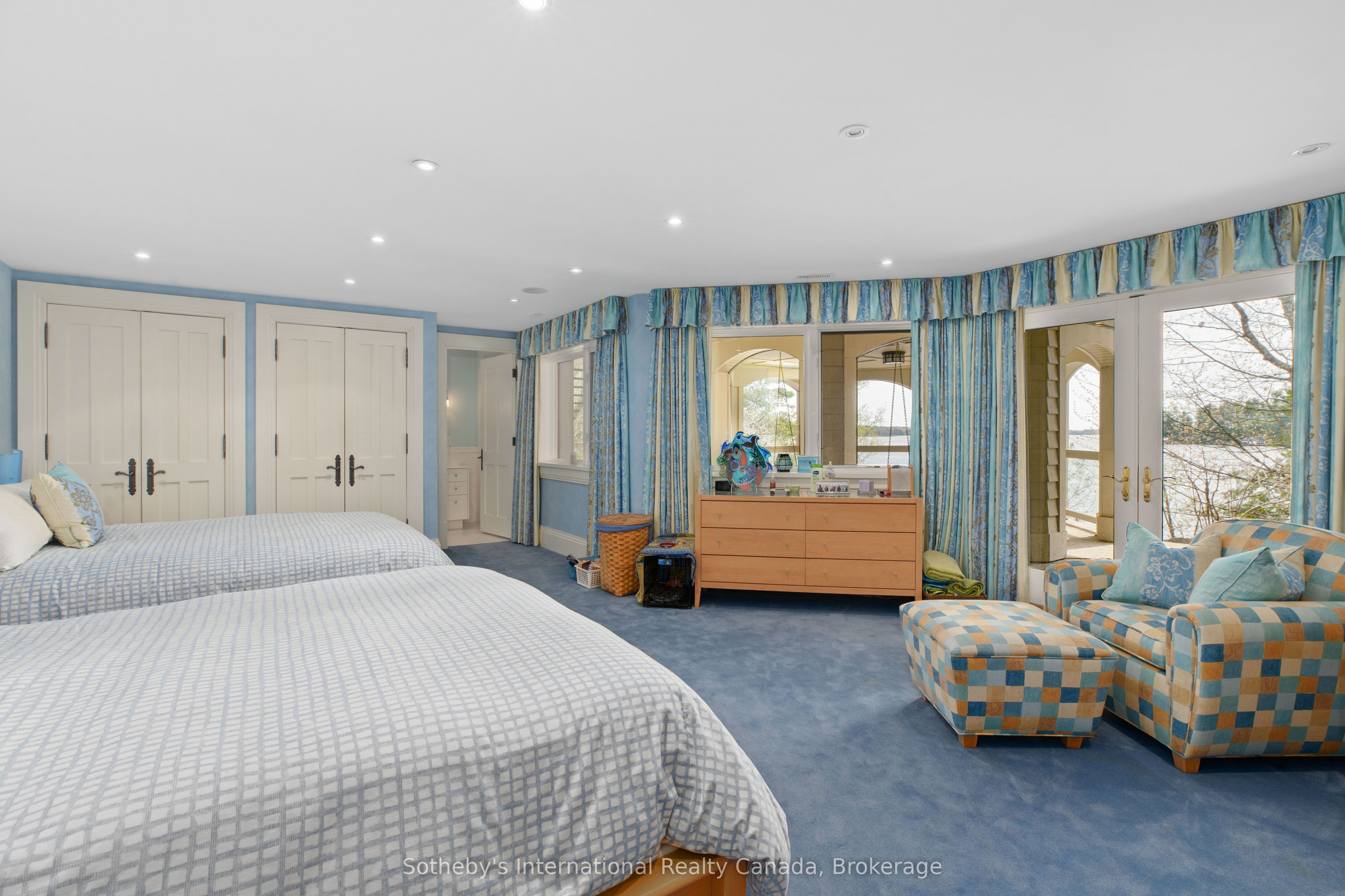 1250 Waldmere Road Point Cottage Property Photo 26
