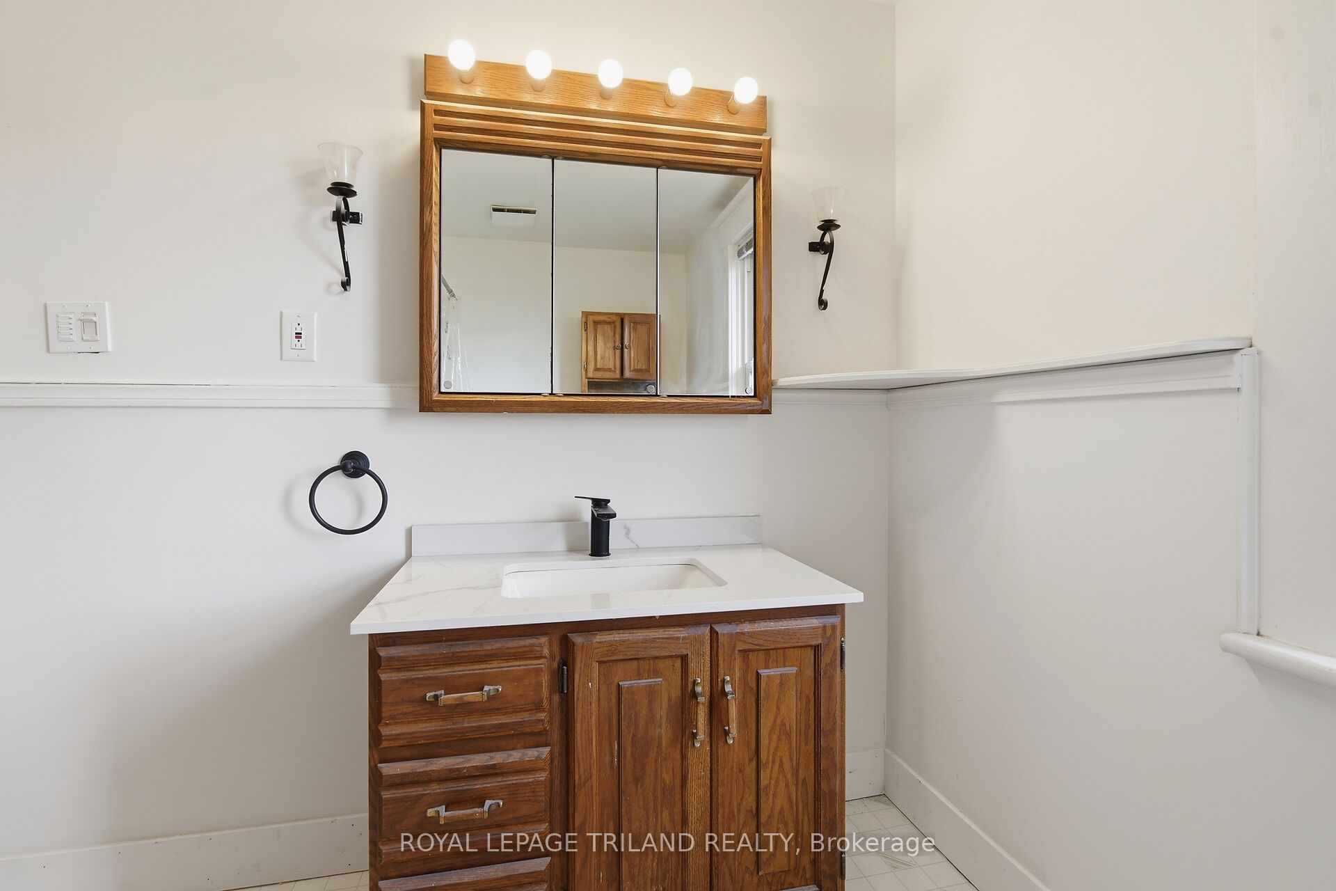 22 Mitchell Street 1 Property Photo 11
