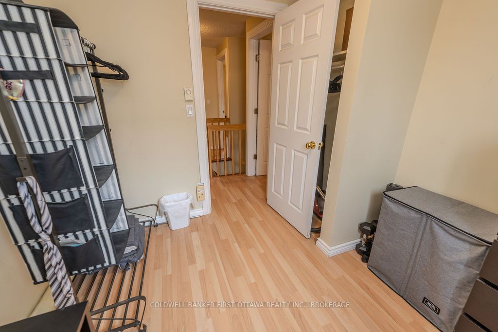 258 Queen Mary Road 36 Property Photo 16
