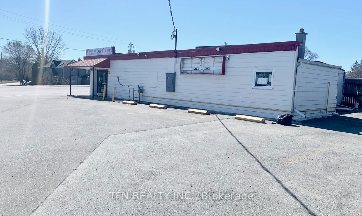 80 Dufferin Avenue Property Photo 1