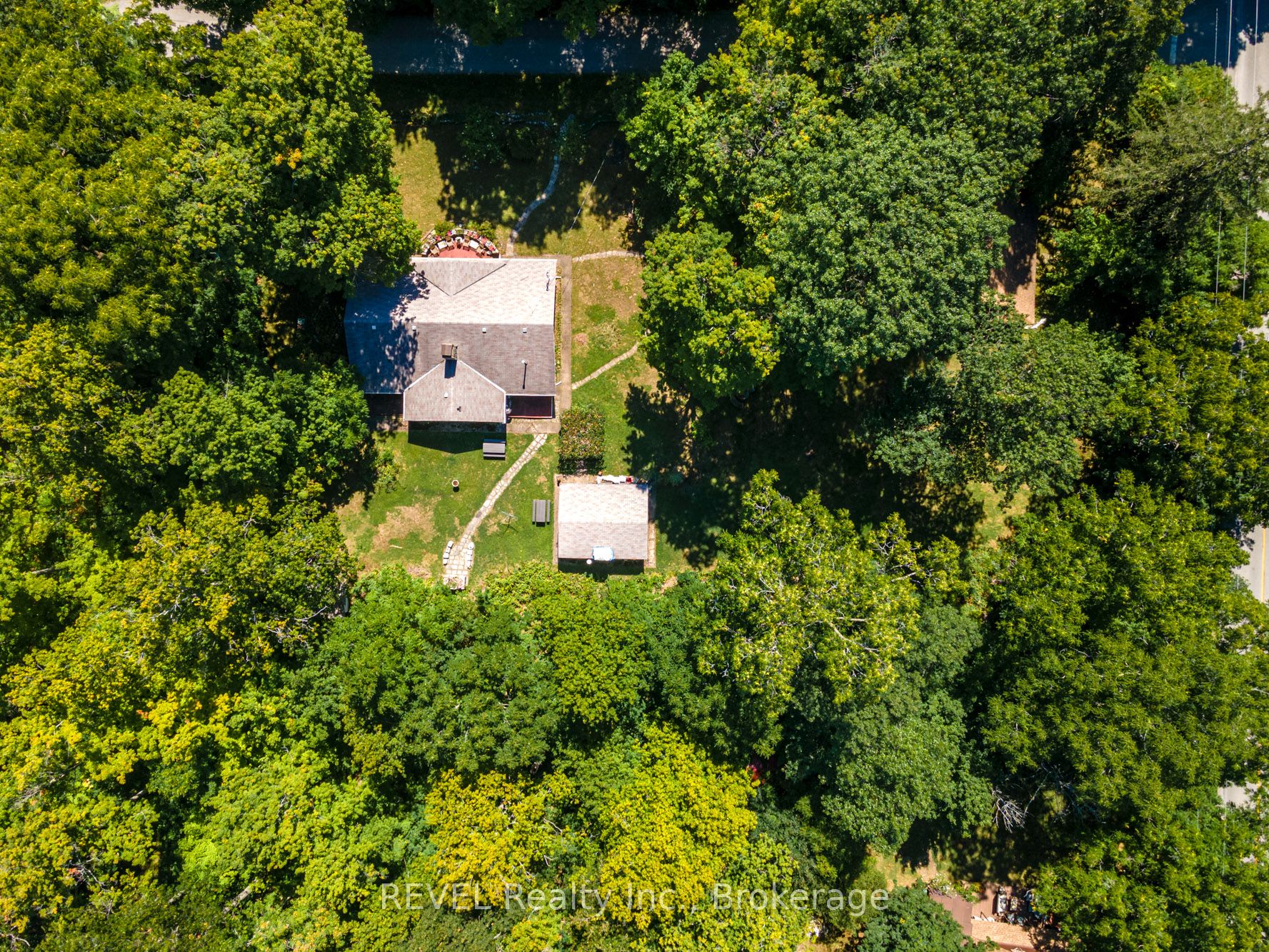 3052 Maple Avenue Property Photo 20