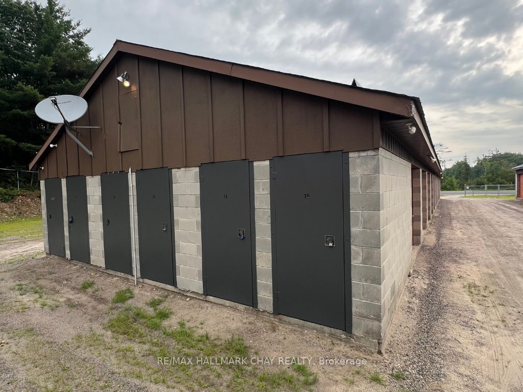 1711 Winhara Road Property Photo 10