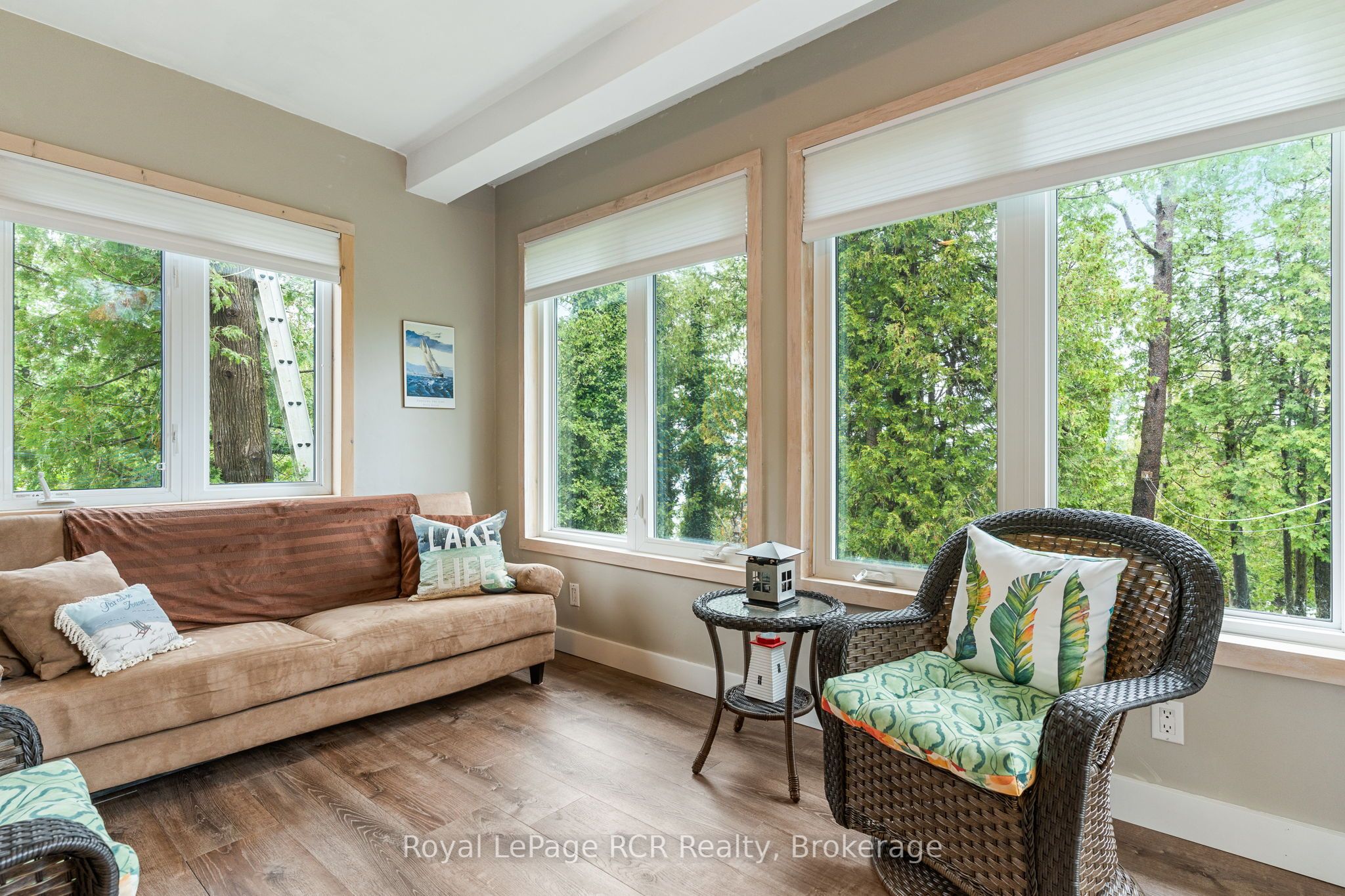 183 Lakeshore Road Property Photo 11