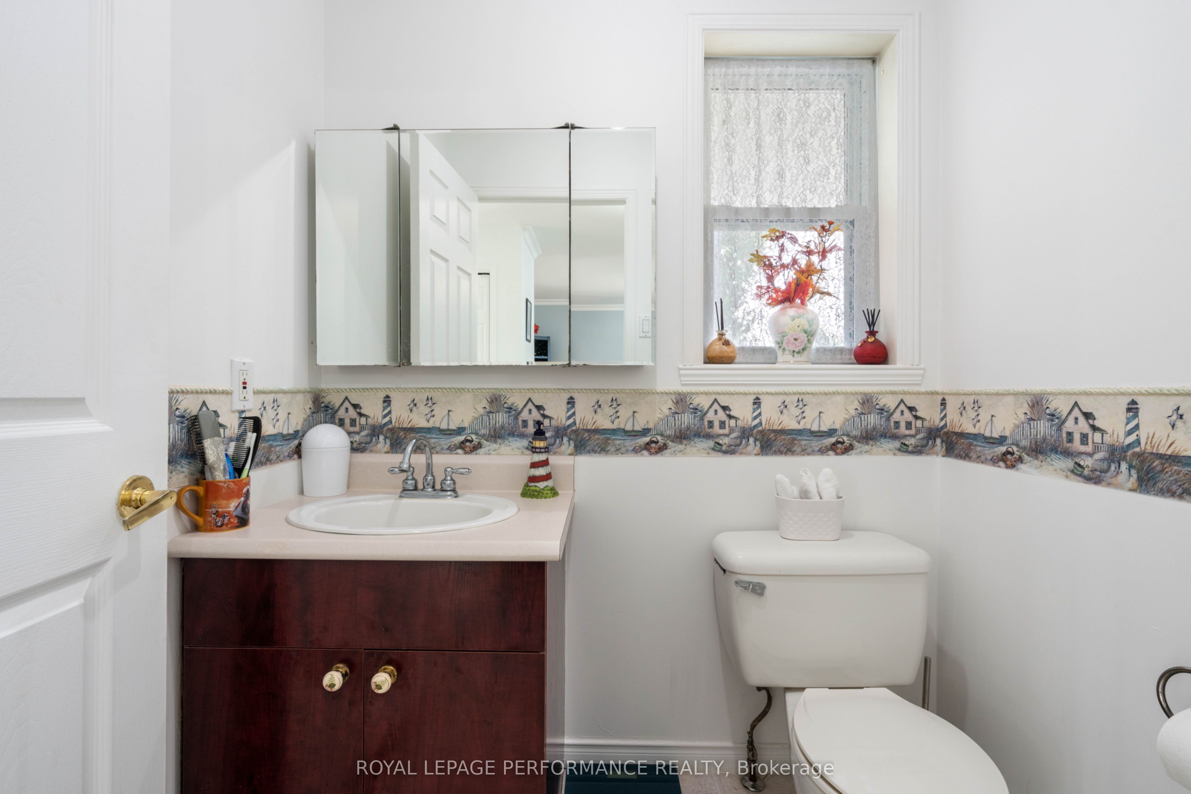 6123 Macbain Street Property Photo 9