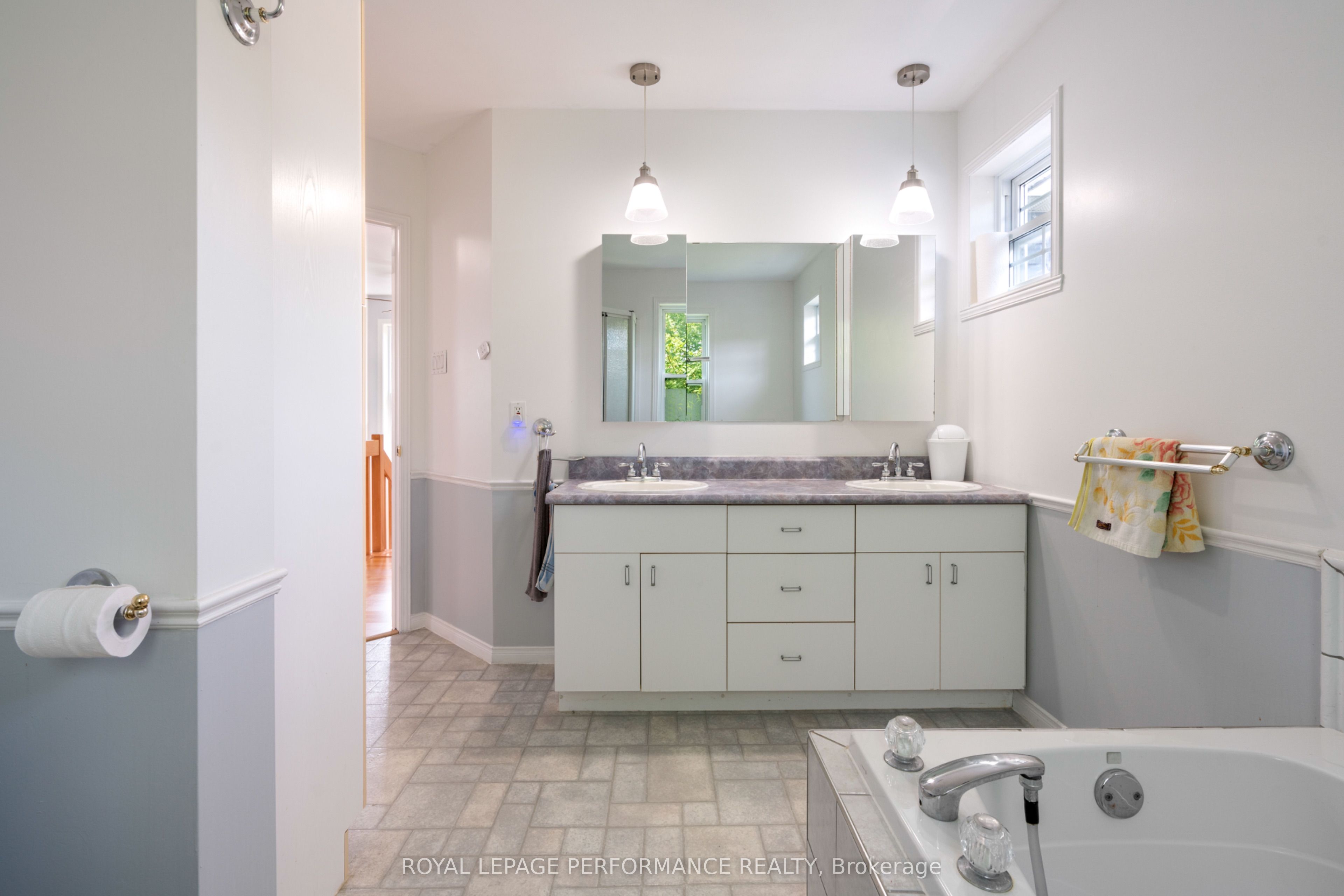 6123 Macbain Street Property Photo 13