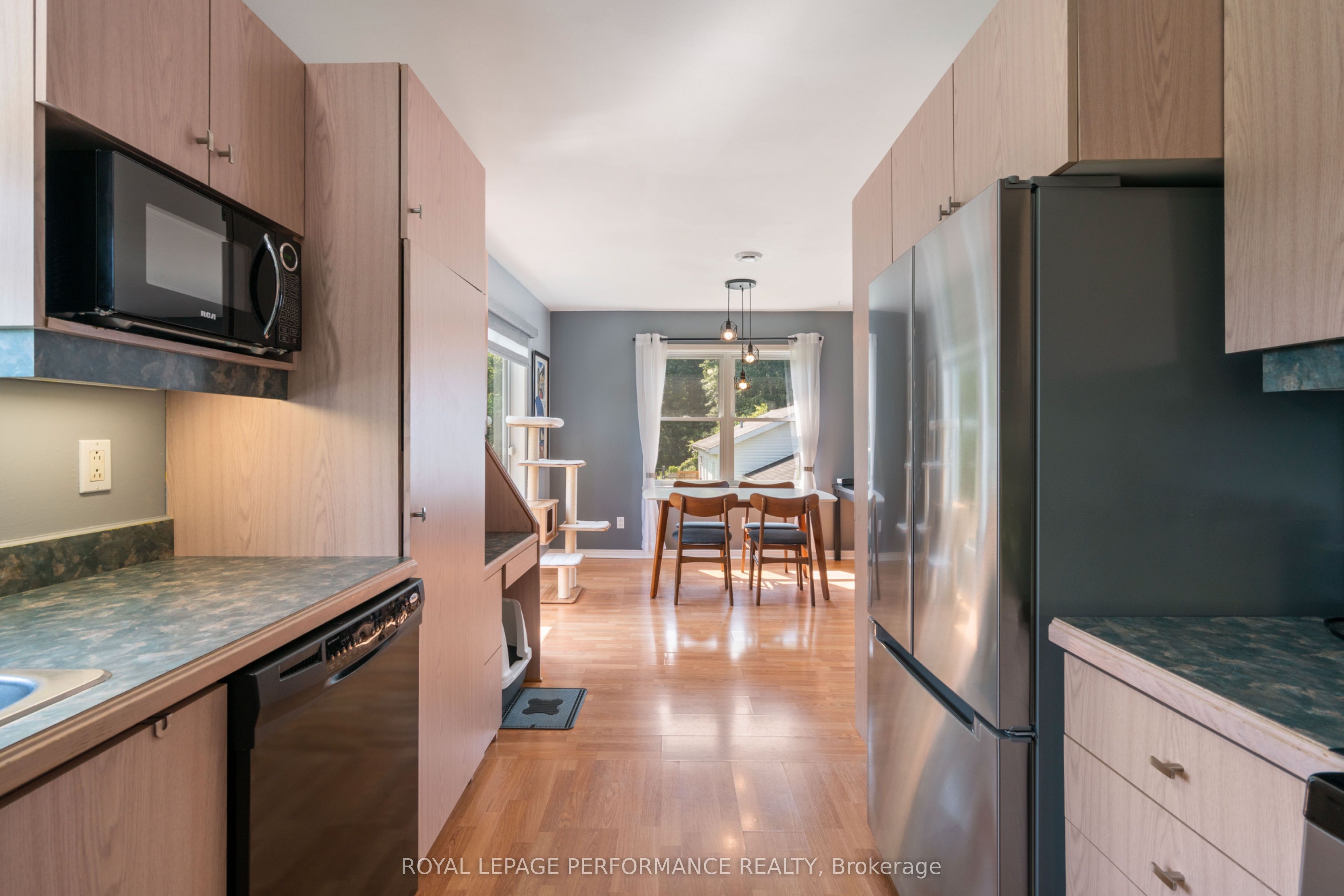 6123 Macbain Street Property Photo 20