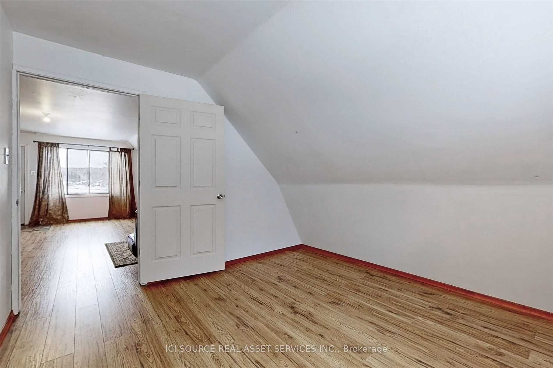 933 Ferguson Road Property Photo 29