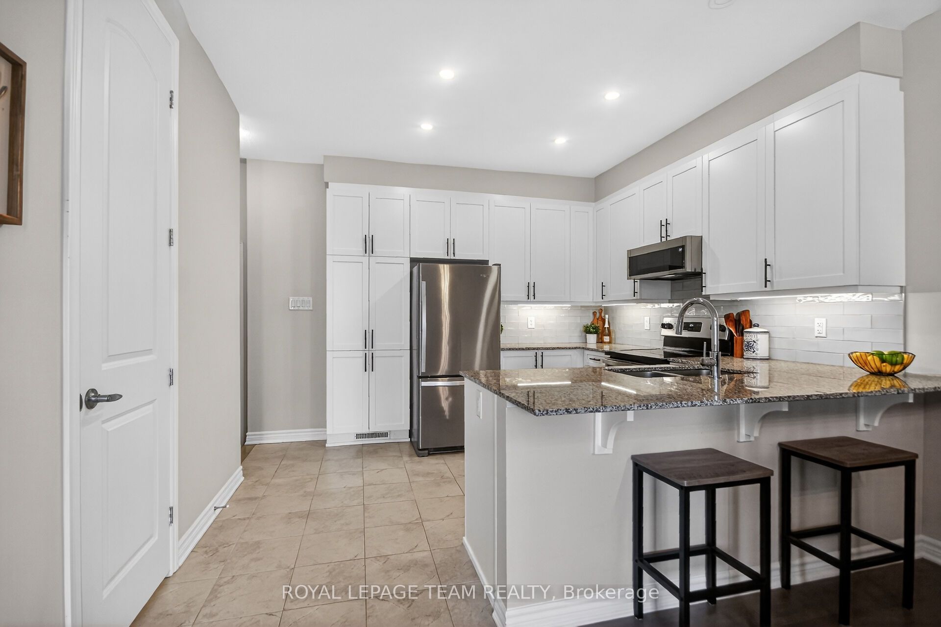 802 Bascule Place Property Photo 11