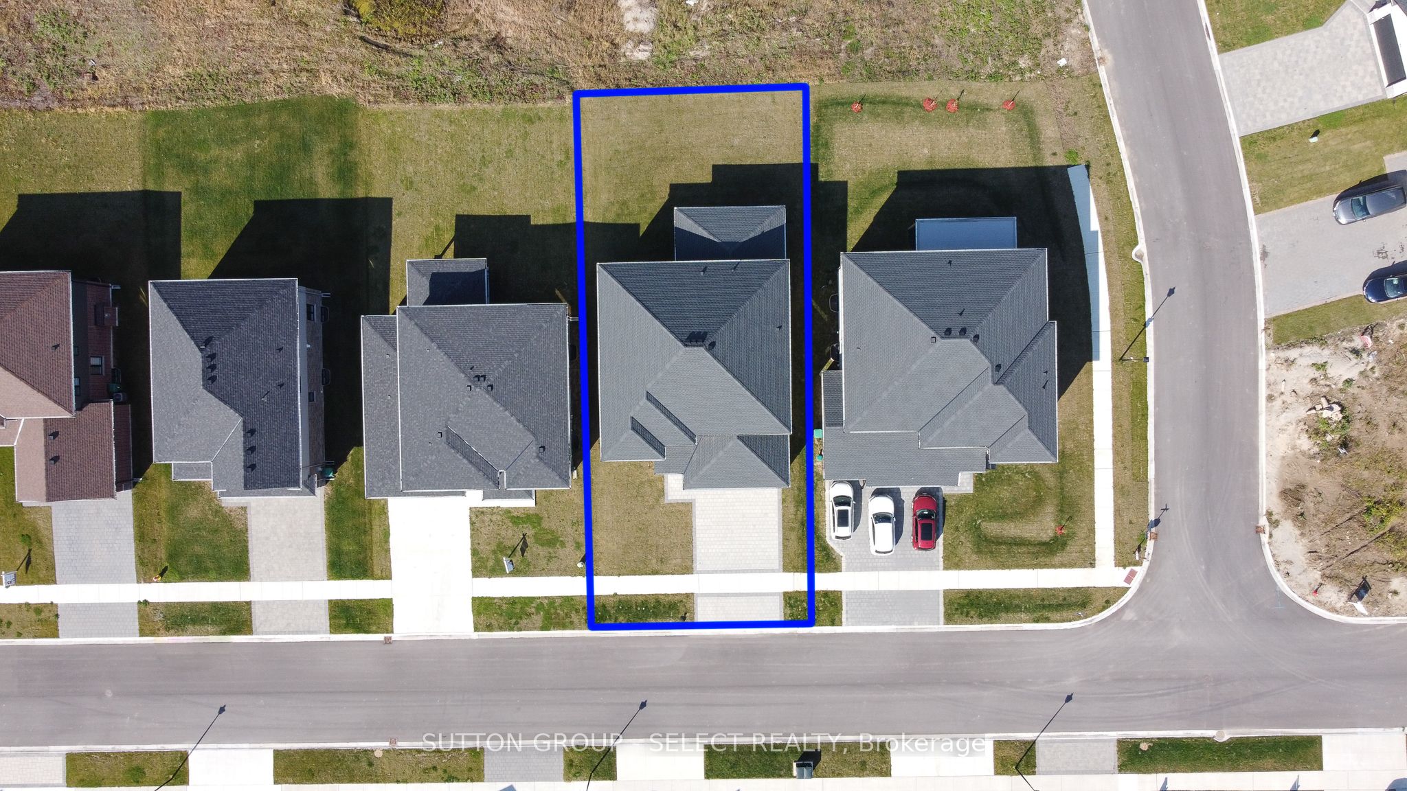 88 Optimist Drive Property Photo 2