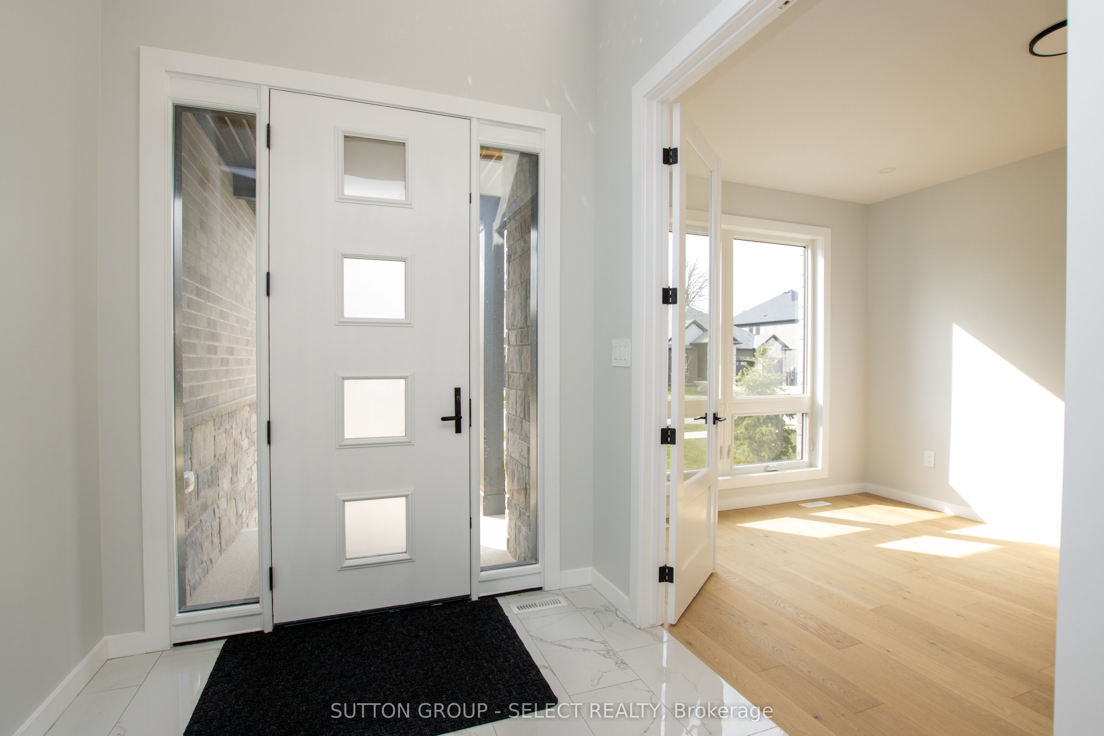 88 Optimist Drive Property Photo 3